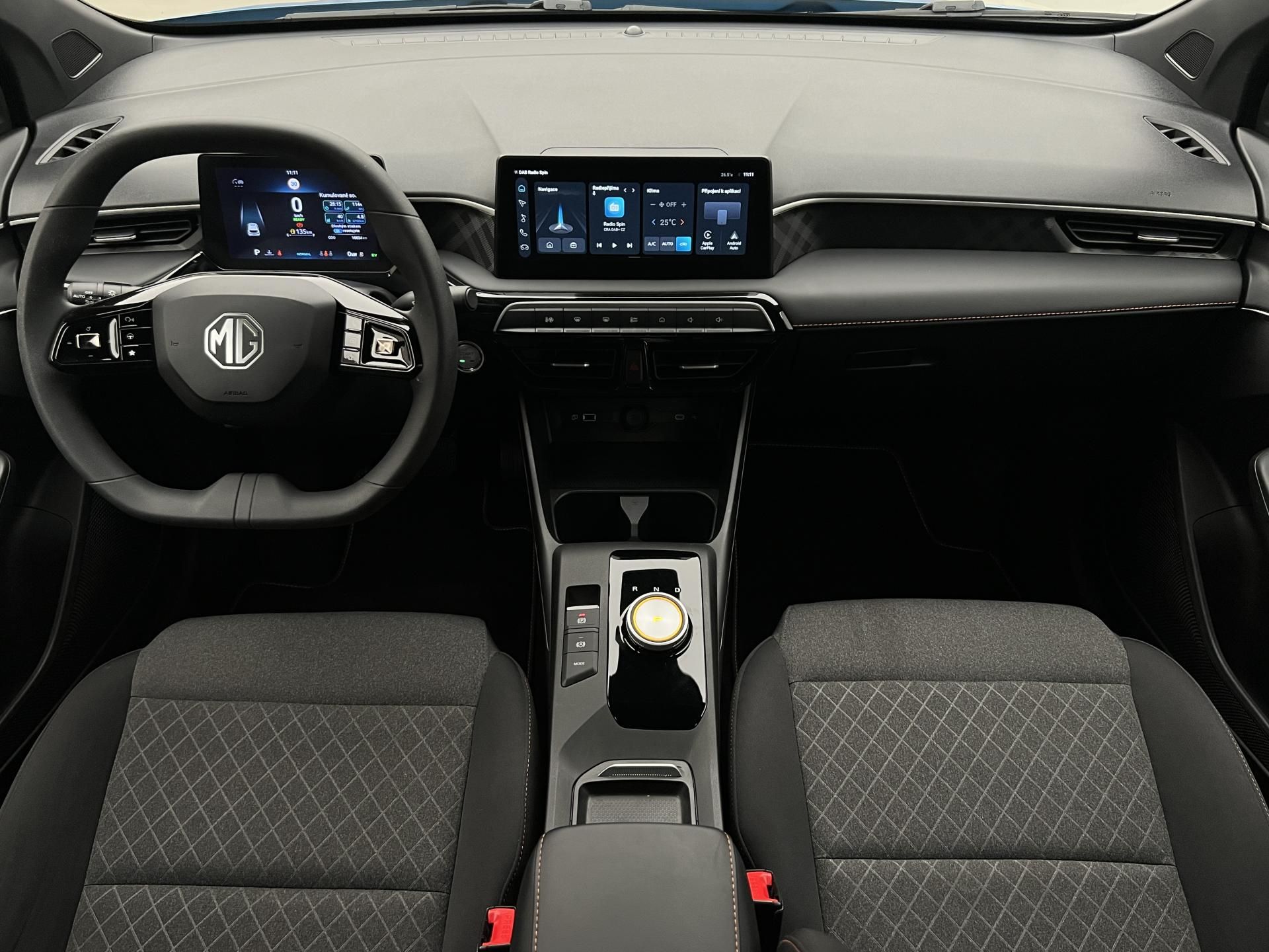 MG MG3, 1.5 EMOTION Hybrid+ AUT CZ - fotka 2