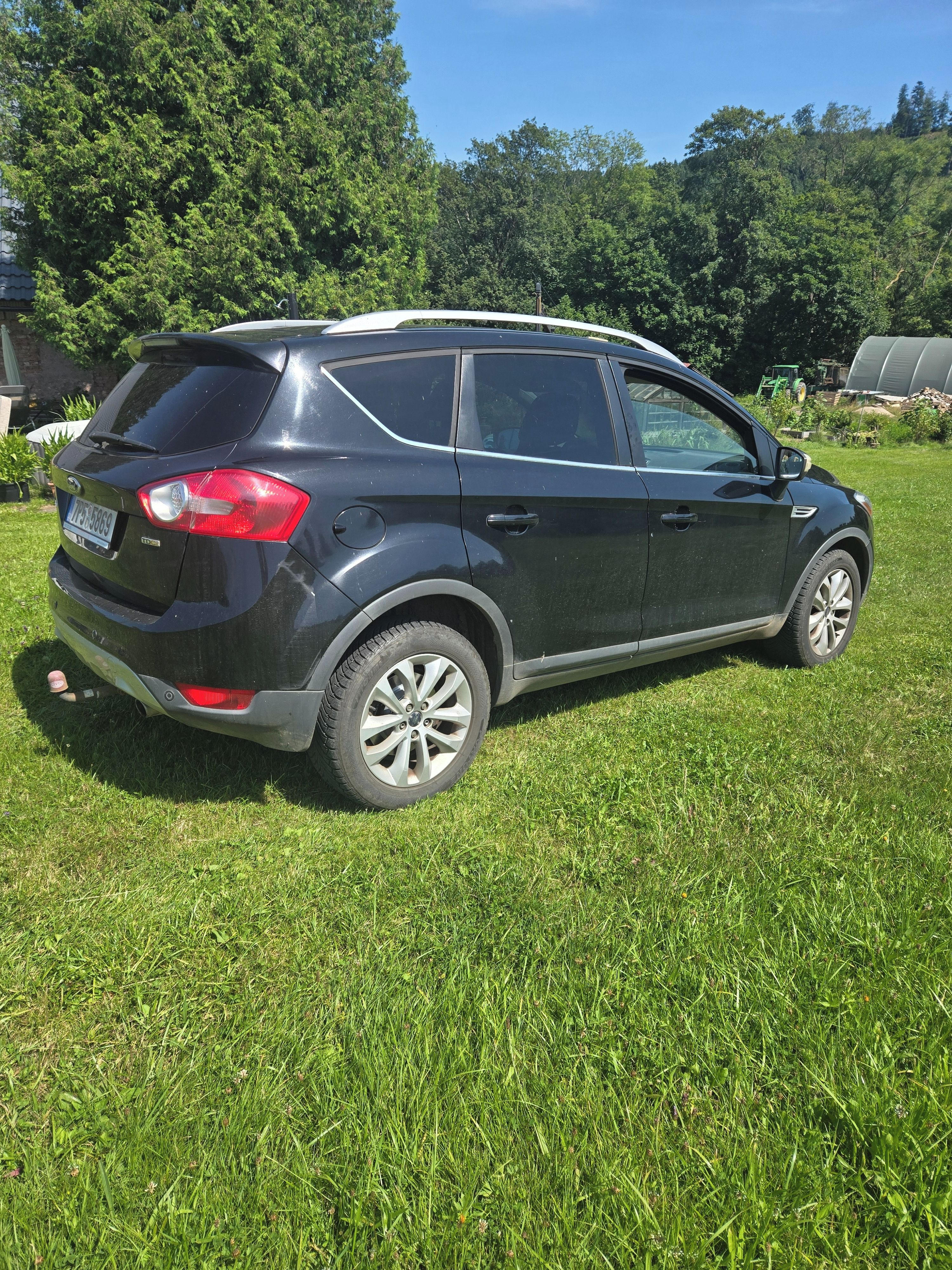 Ford Kuga, FORD KUGA 2.0 TDCi 4x4, r.2010 - fotka 3