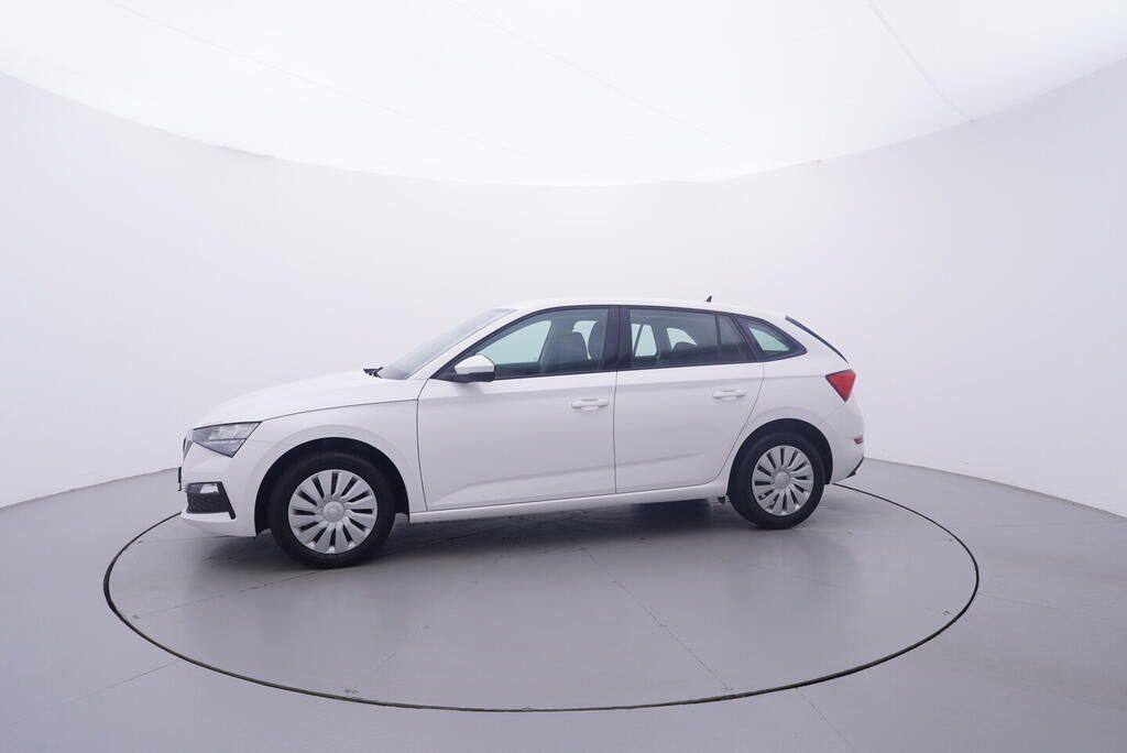 Škoda Scala, Ambition 1.0 TSI 70 kW - fotka 2
