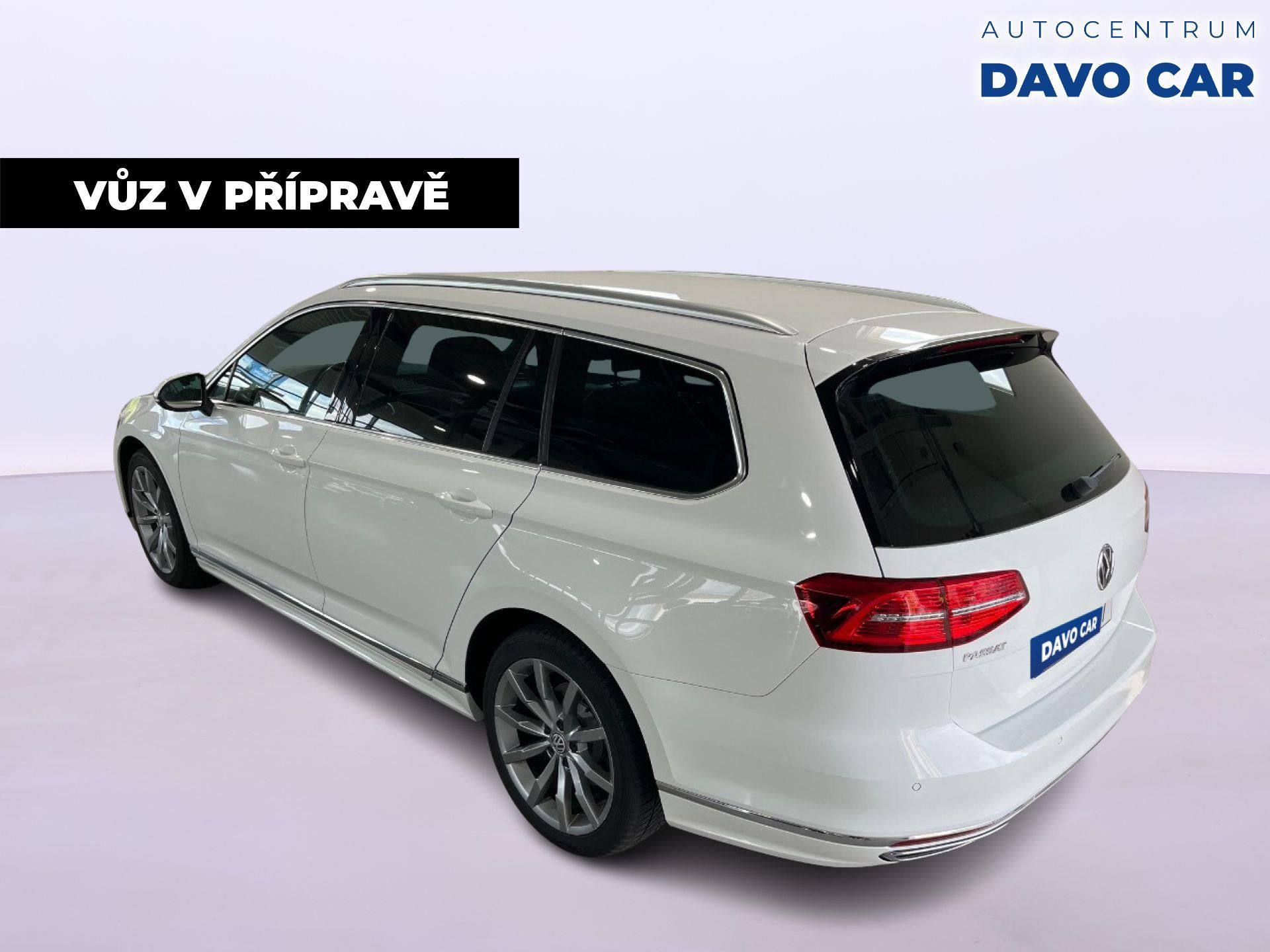 Volkswagen Passat, 2.0 TDI BMT 110 kW DSG Variant - fotka 2