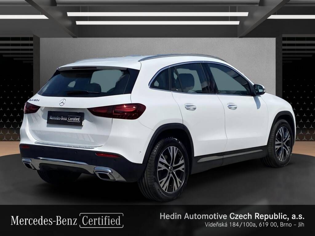 Mercedes-Benz GLA, GLA 180 d Progressive - fotka 5
