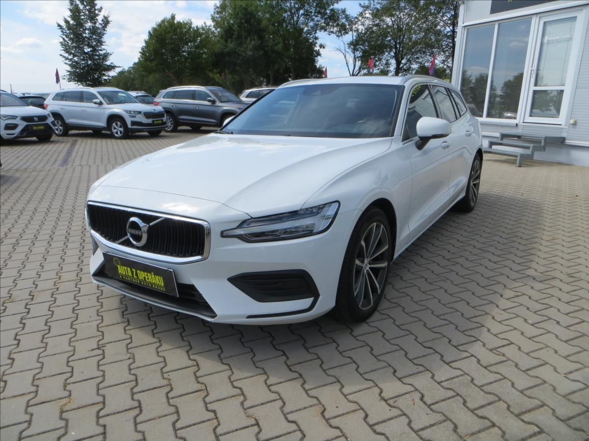 Volvo V60, 2,0 D 145kW Momentum mHEV AUT - fotka 3