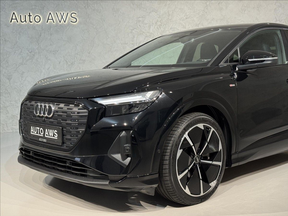 Audi Q4 e-tron, Sportback S-Line LED Kamera - fotka 5