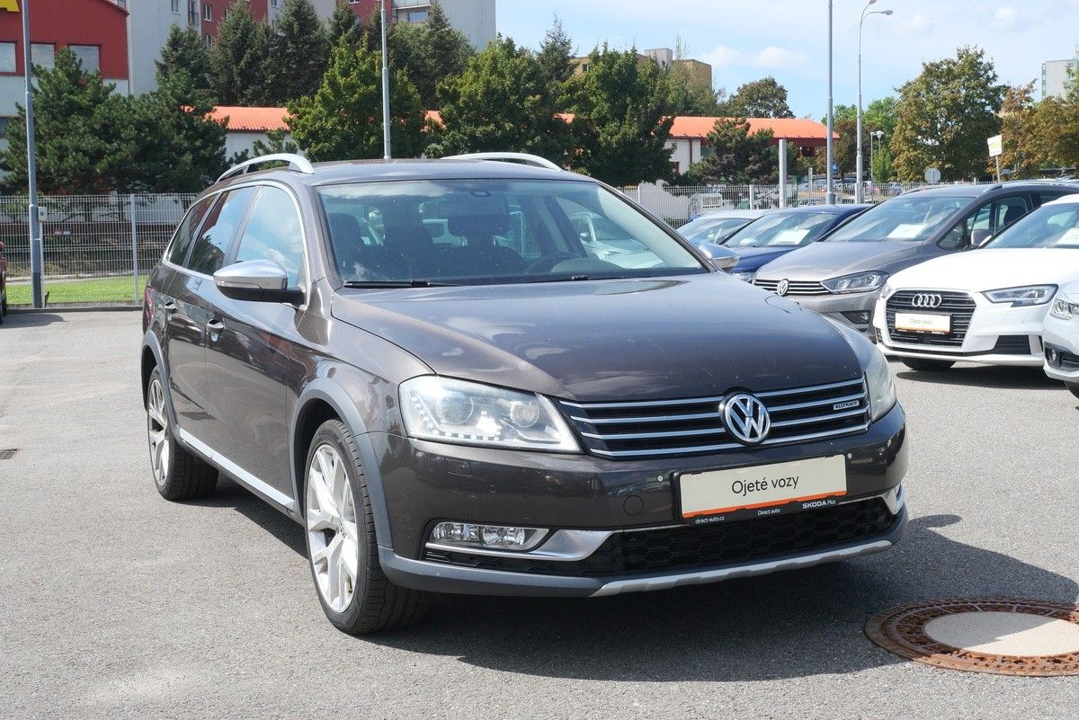 Volkswagen Passat, 2.0 TDI 125 kW DSG Alltrack - fotka 3