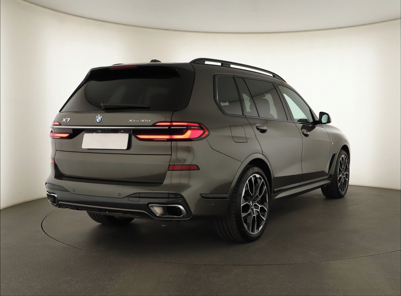 BMW X7, xDrive40d, Navigace - fotka 5