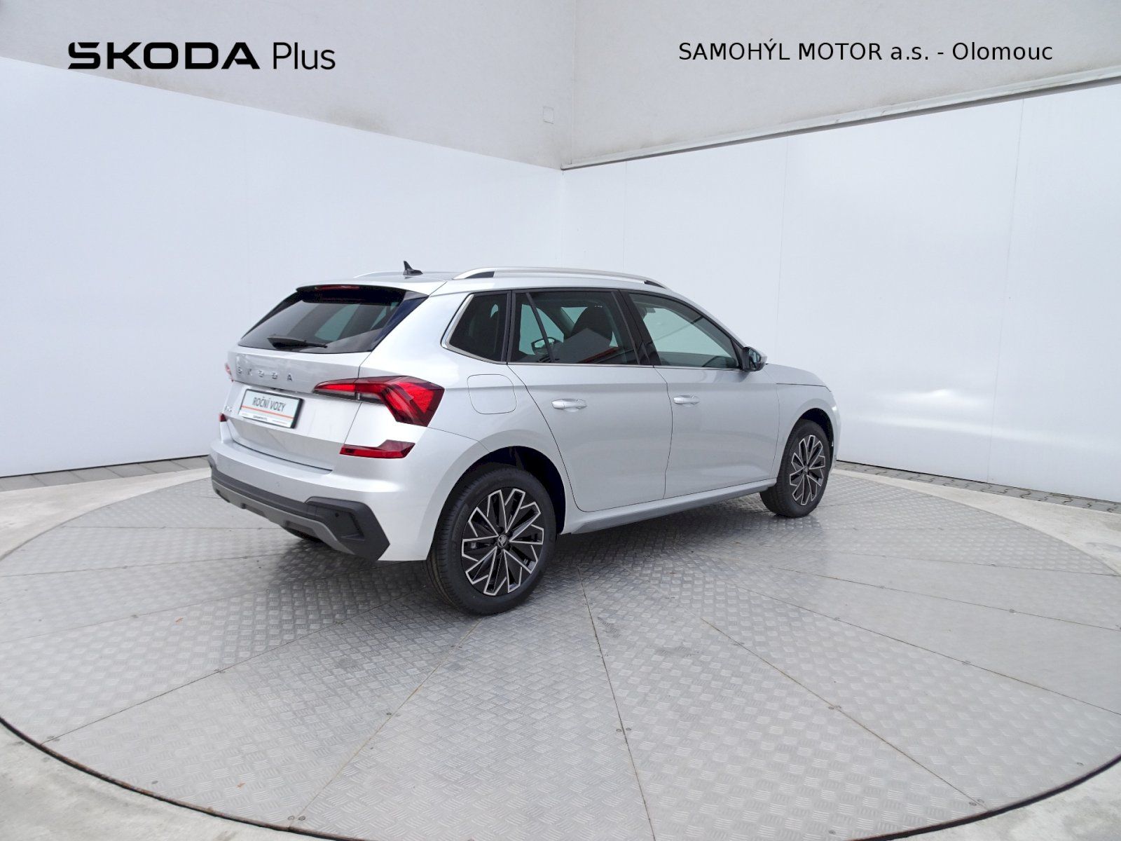 Škoda Kamiq, 1.0TSI DSG Top Selection - fotka 2