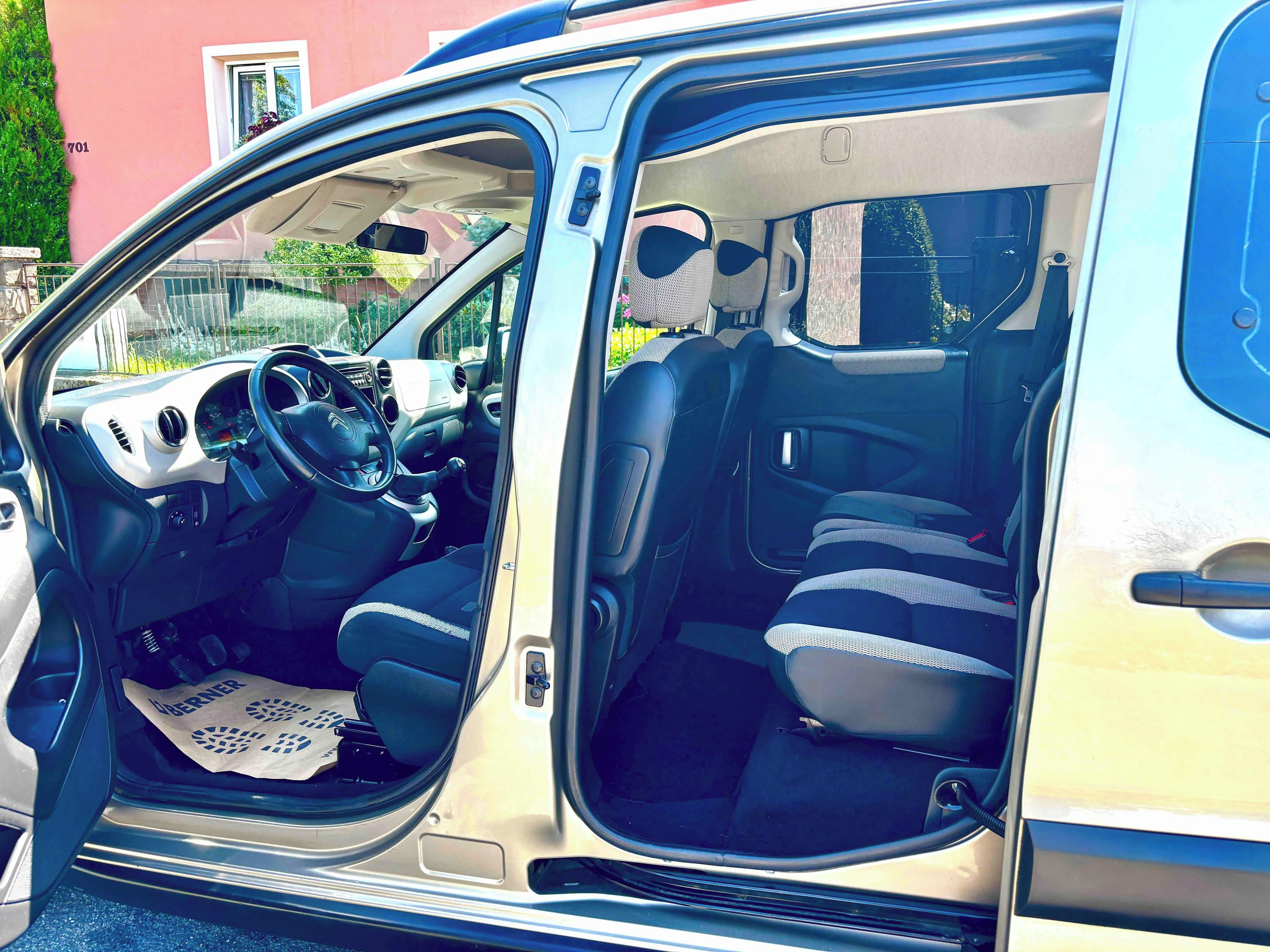 Citroën Berlingo, 1.6 HDi - 94tis.km, 1. maj. ČR - fotka 5
