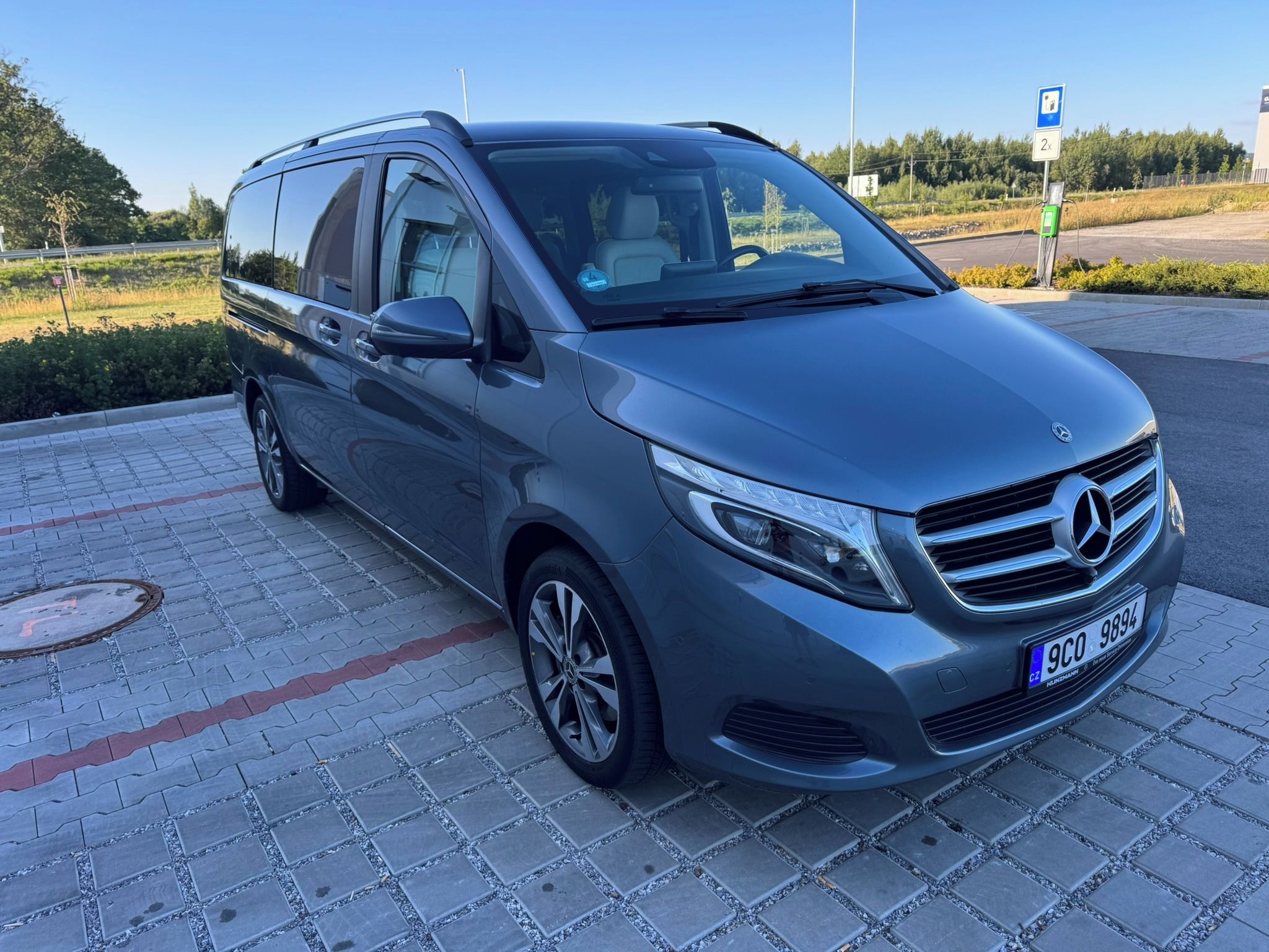 Mercedes-Benz Třídy V, 250 4Matic, Panorama, Full - fotka 3