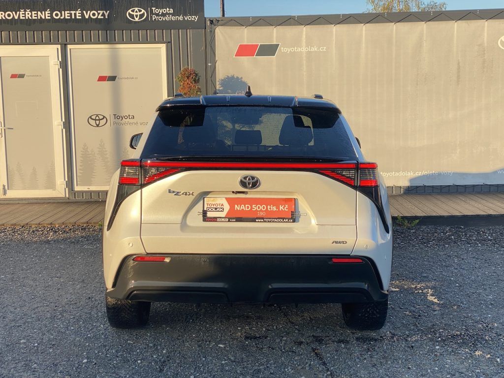 Toyota bZ4X, EV, ČR, Executive, 4x4, DPH - fotka 6