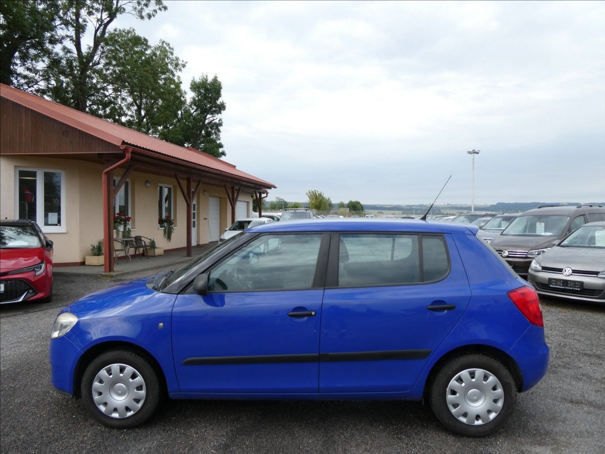 Škoda Fabia, 1,2 HTP 1.MAJITEL, klimatizace - fotka 5