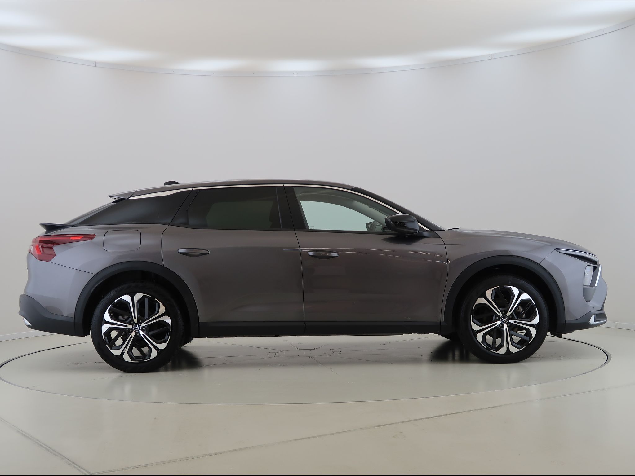 Citroën C5 X, 1.2PureTech,96KW,Automat - fotka 4