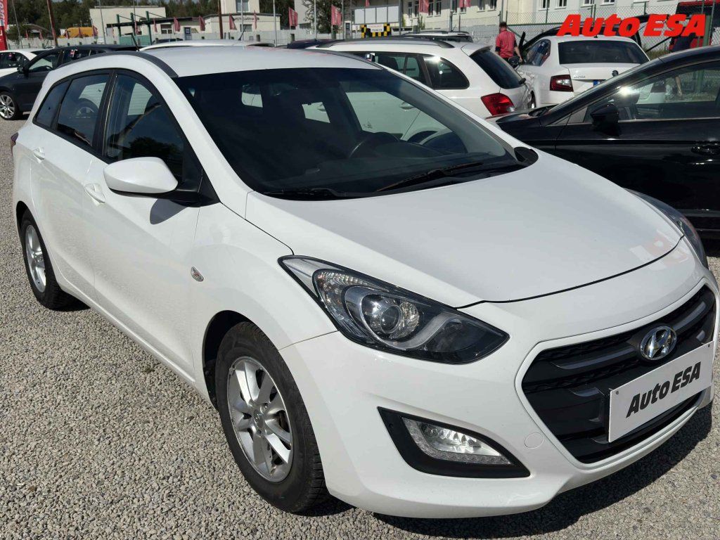 Hyundai i30, 1.6