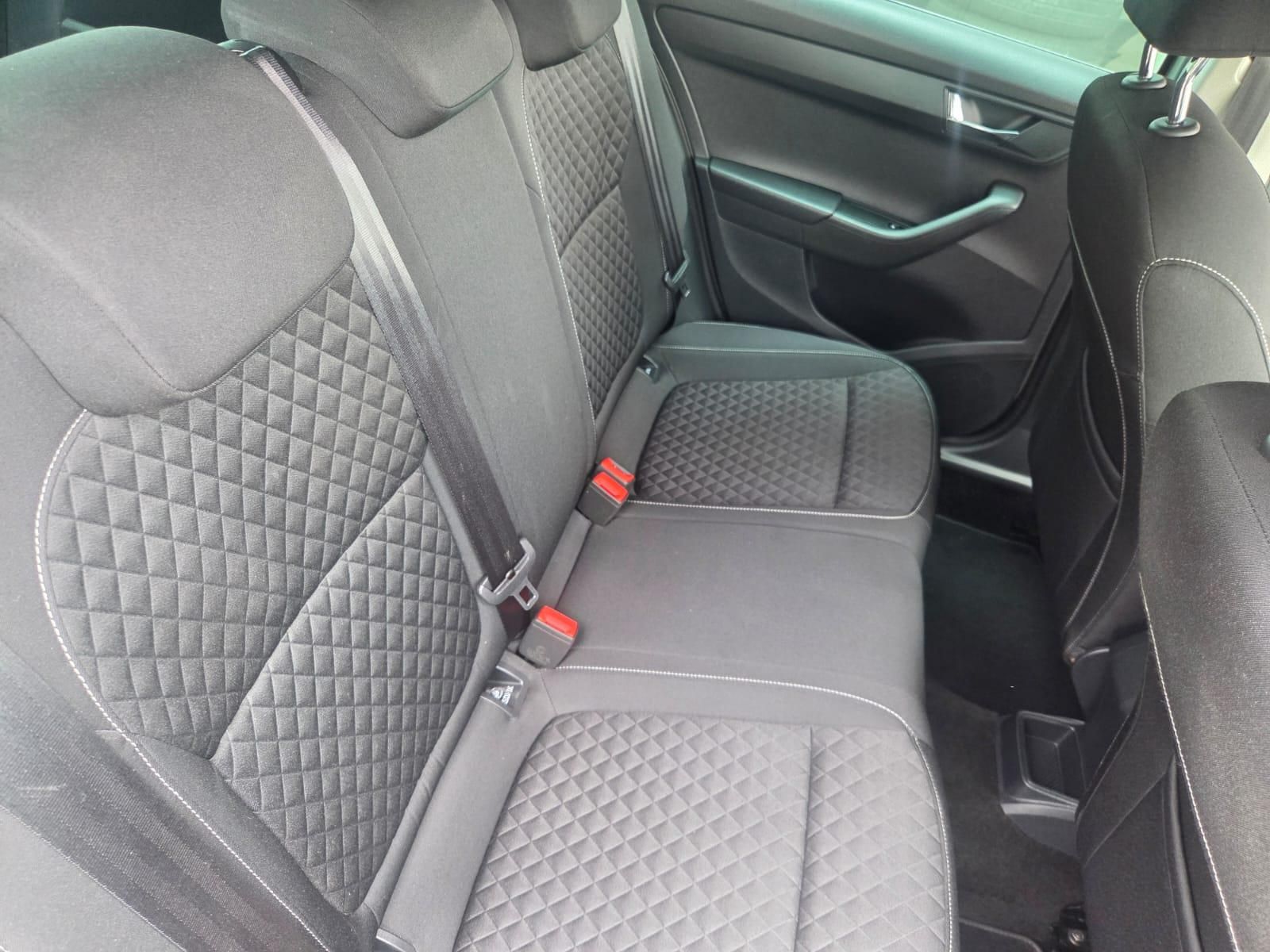 Škoda Fabia, 1.0 TSI SERVISI KNÍŽKA - fotka 6
