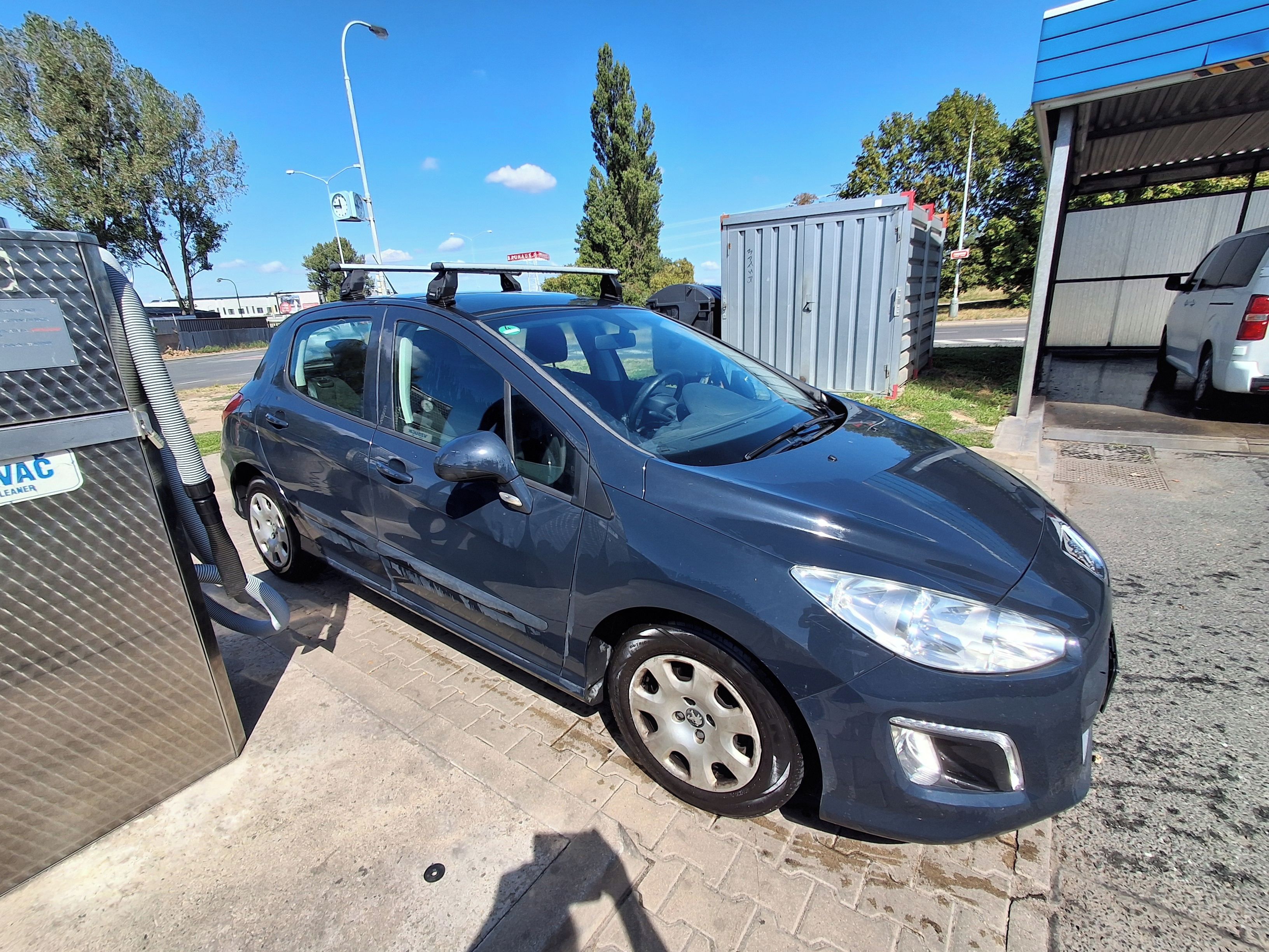 Peugeot 308, 1,4, klima, tempomat, ČR - fotka 4