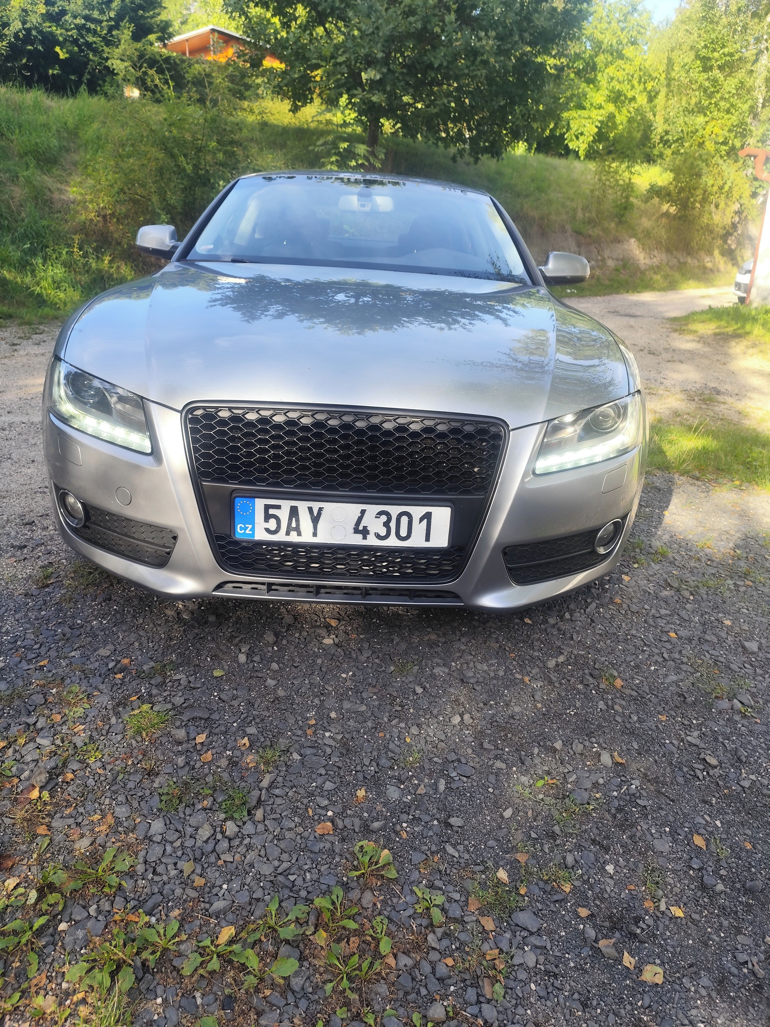 Audi A5, 2.0 tdi CR 125kw - fotka 3