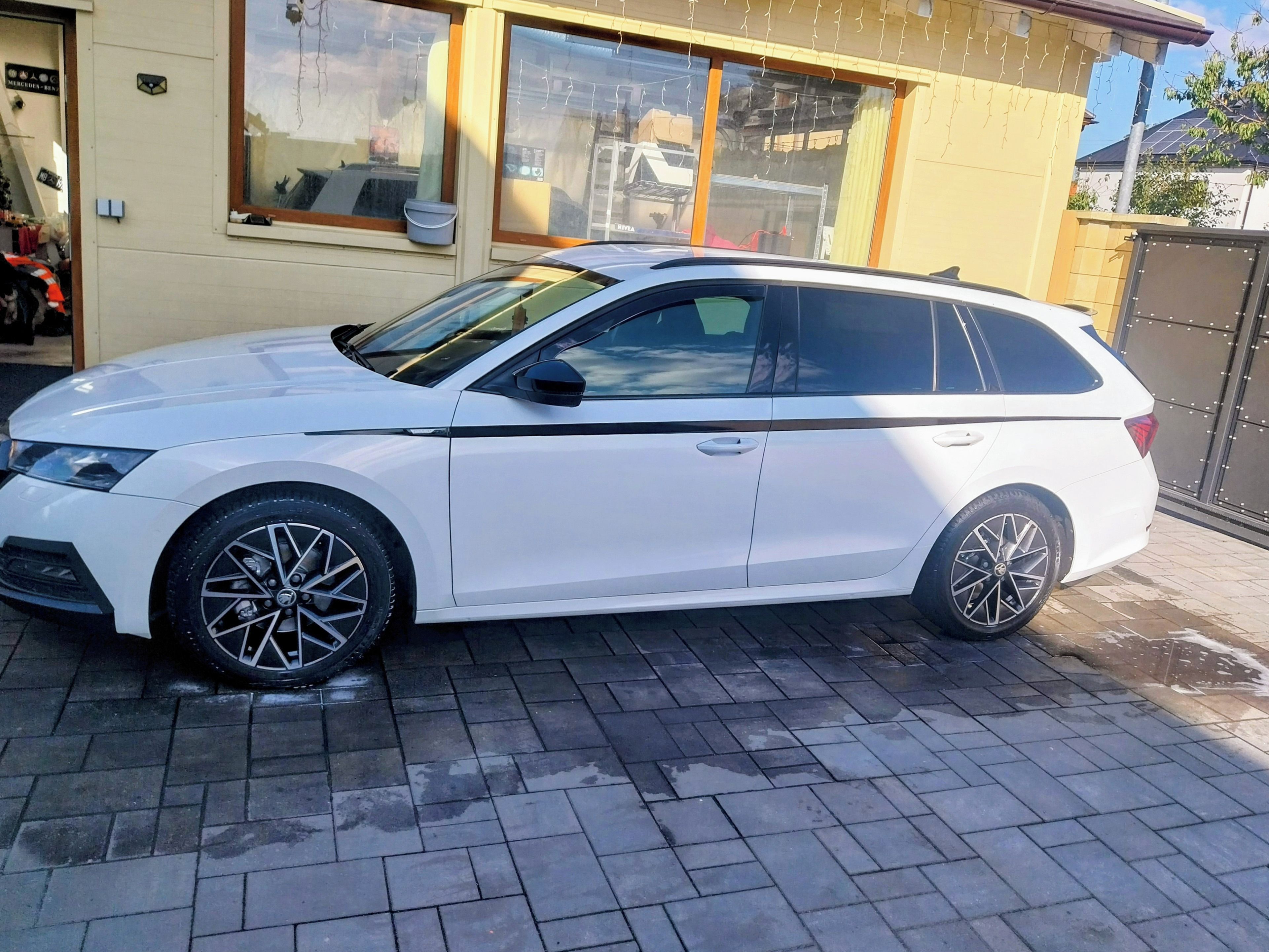 Škoda Octavia - fotka 4