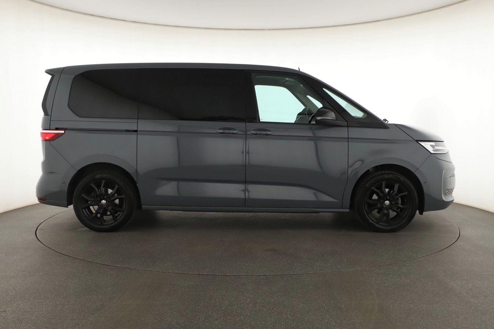 Volkswagen Multivan, 2.0 TDI, 1Maj, ČR, Automat - fotka 6