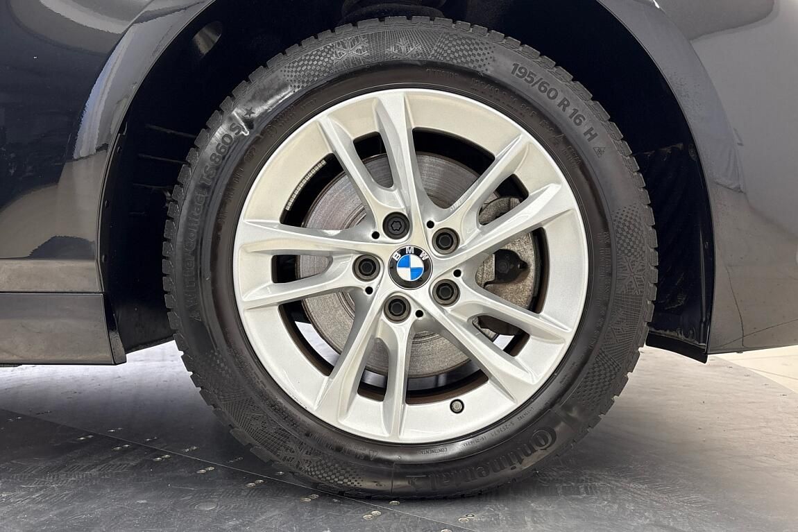 BMW Řada 1, 118i - fotka 6