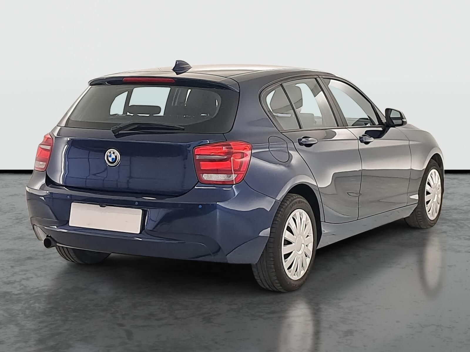 BMW Řada 1, 114i, Automatická klima - fotka 5