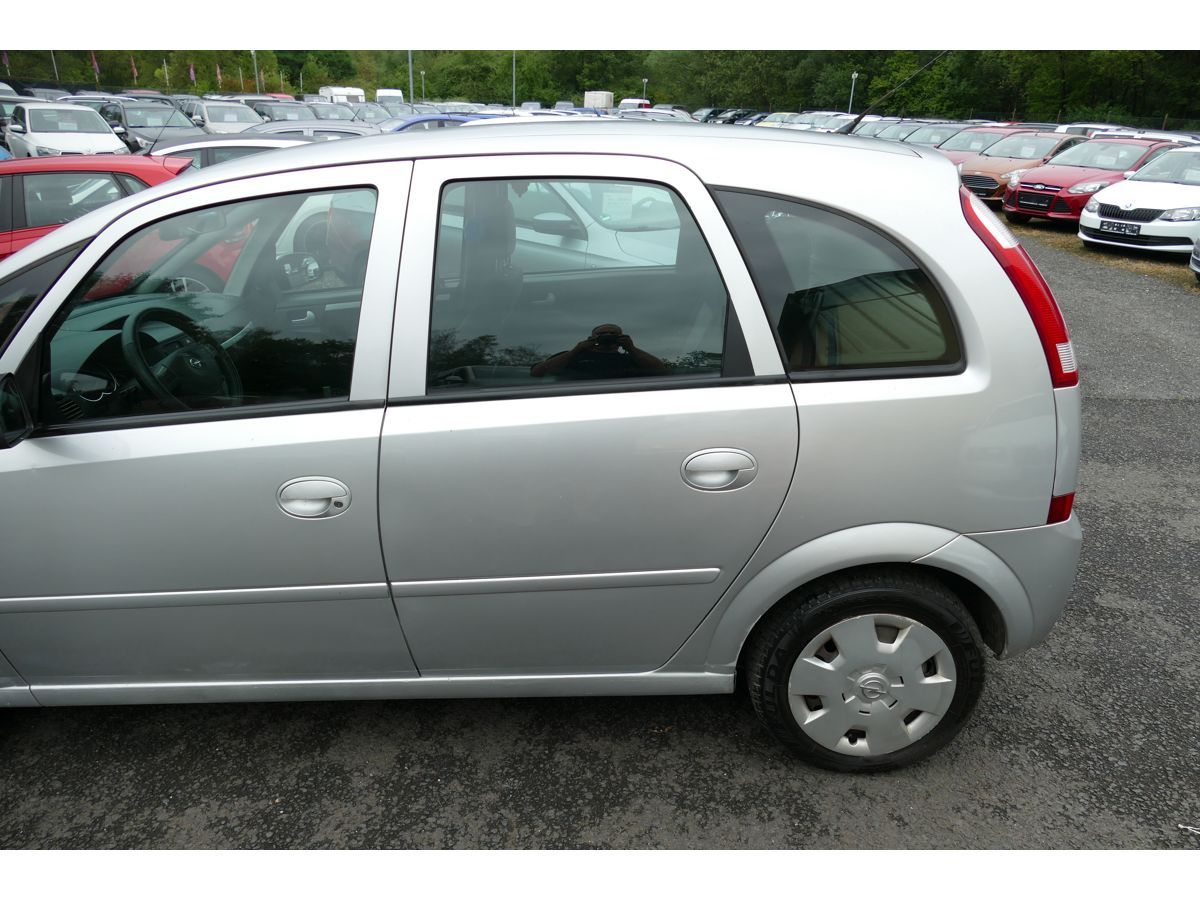 Opel Meriva, 1,6 74KW - fotka 5