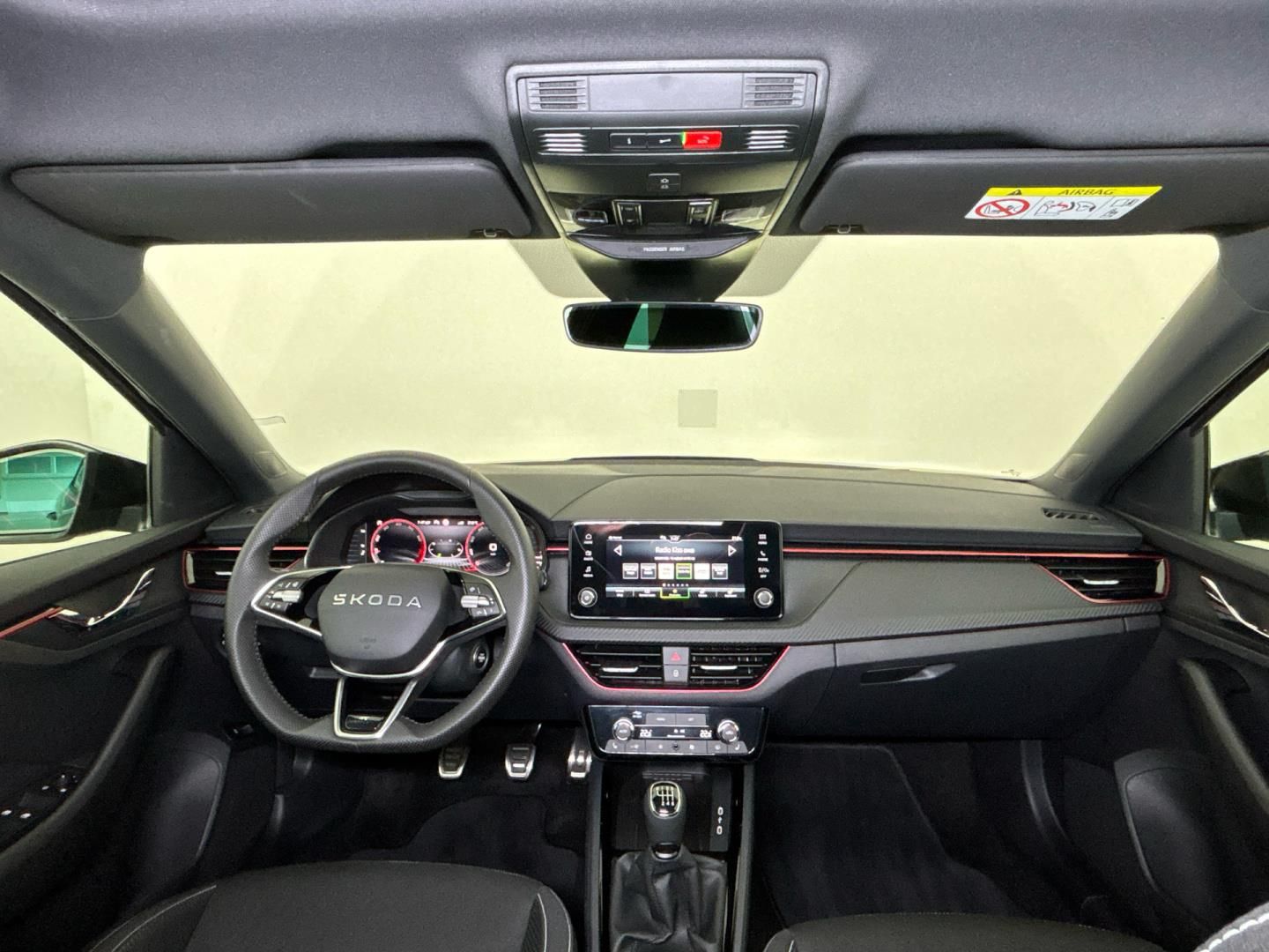 Škoda Kamiq, 1.5 TSI / 110 kW Monte Carlo - fotka 5