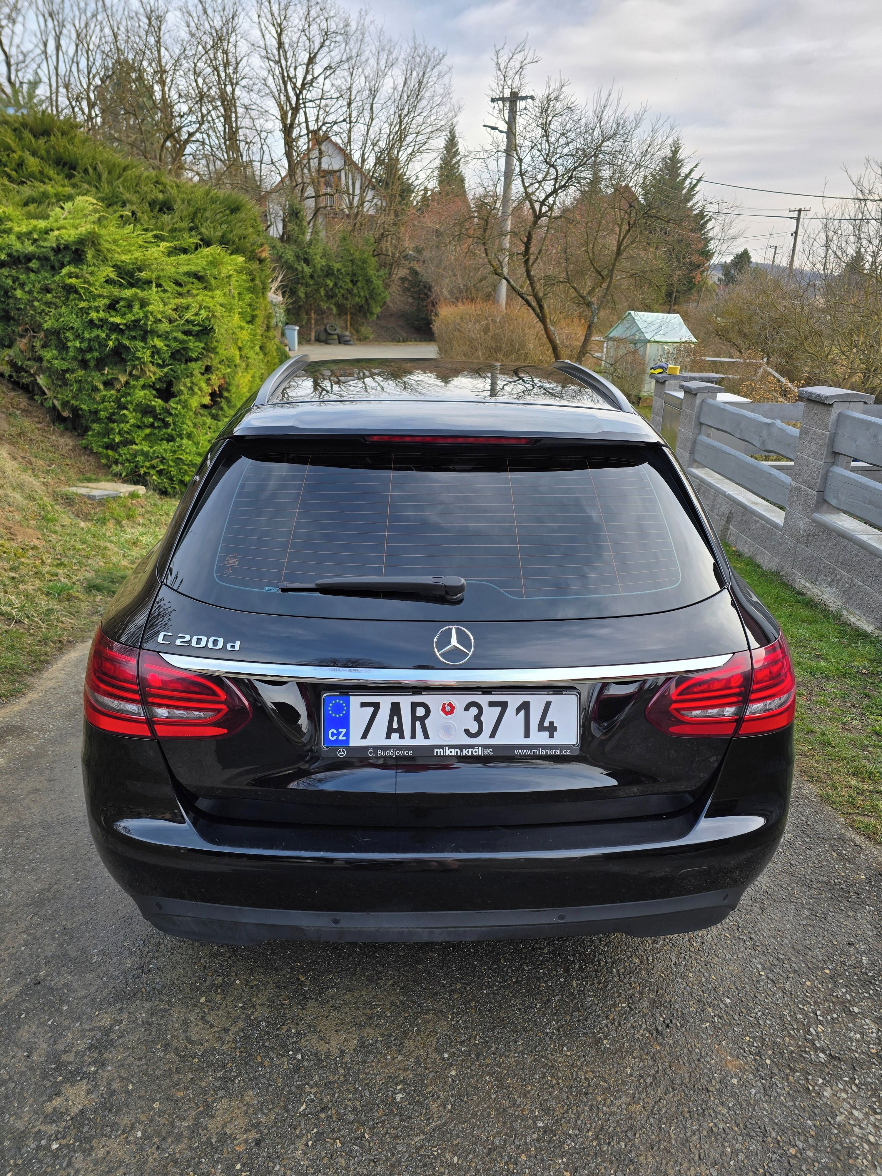 Mercedes-Benz Třídy C, Mercedes benz C200d - fotka 4
