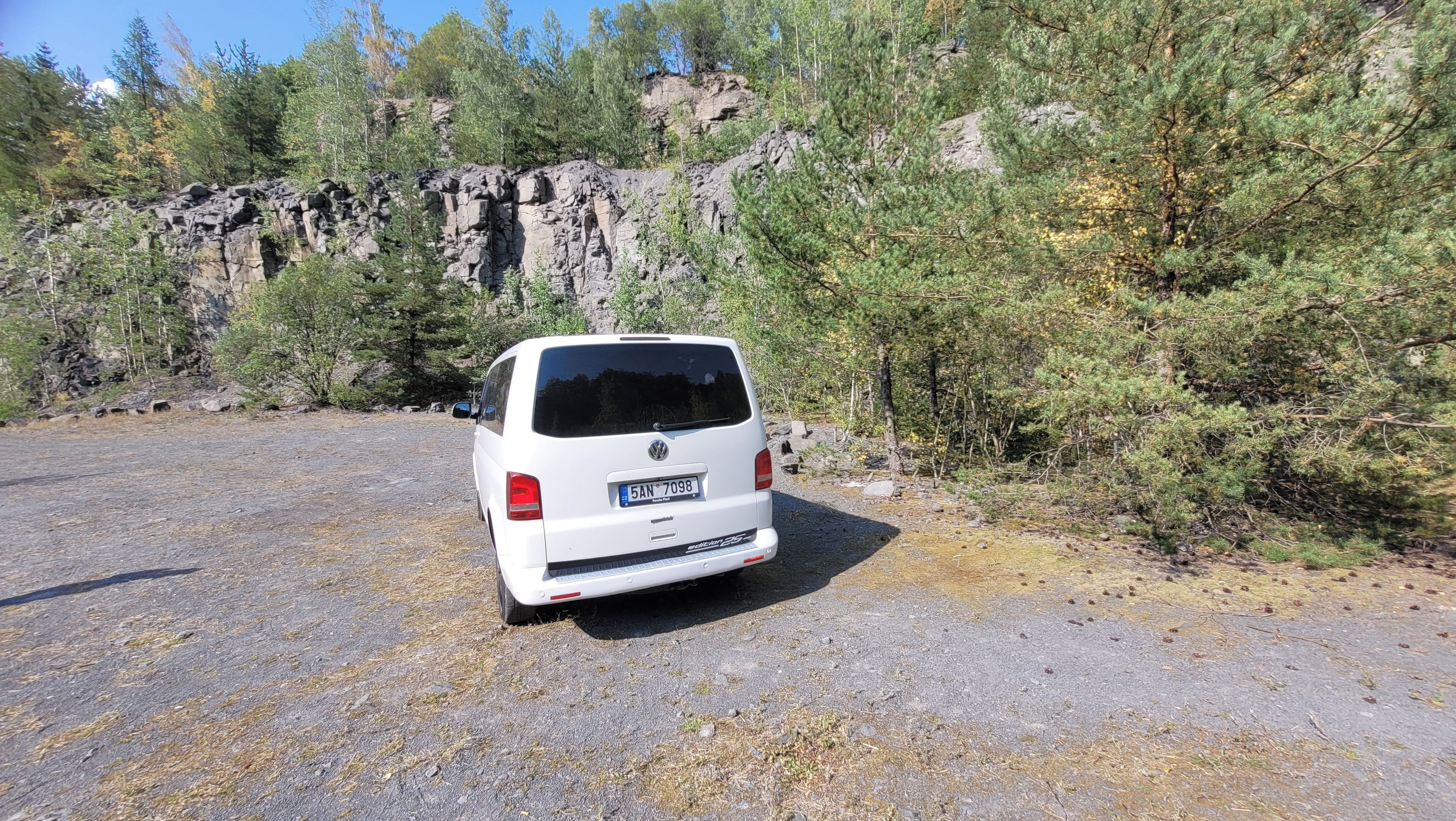 Volkswagen Multivan, LONG, DSG, 103kW, dlouhá verze - fotka 5