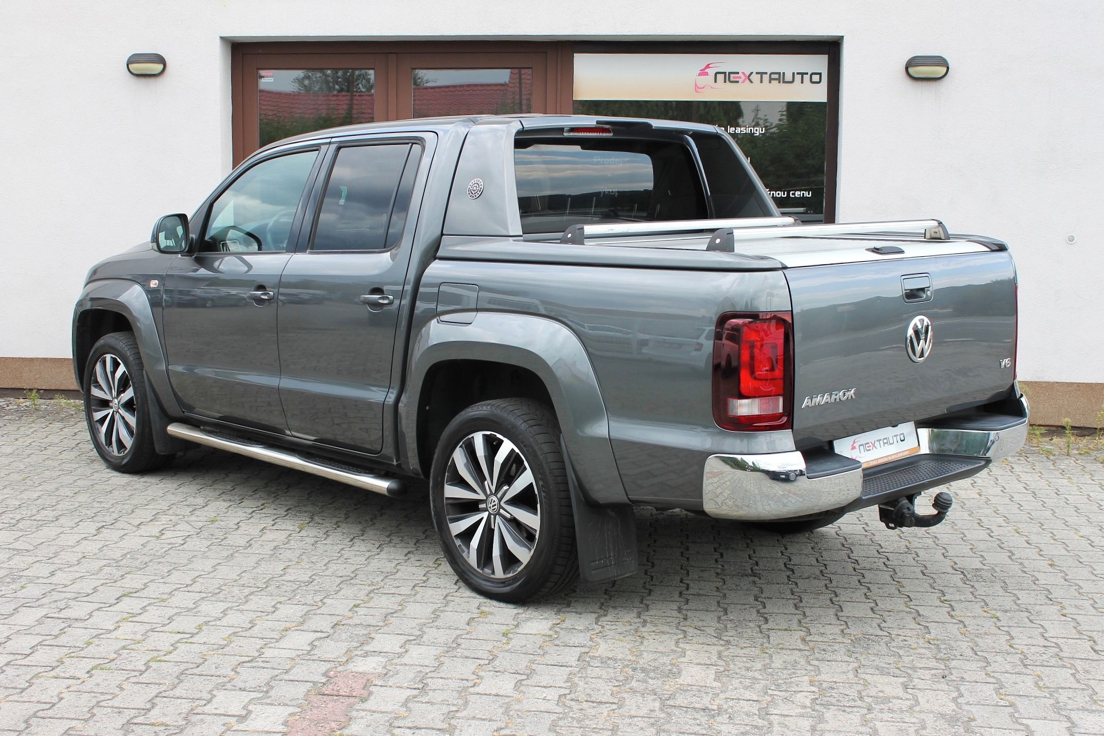 Volkswagen Amarok, 3.0 TDI V6 190kW, DSG, 4MOTION - fotka 4