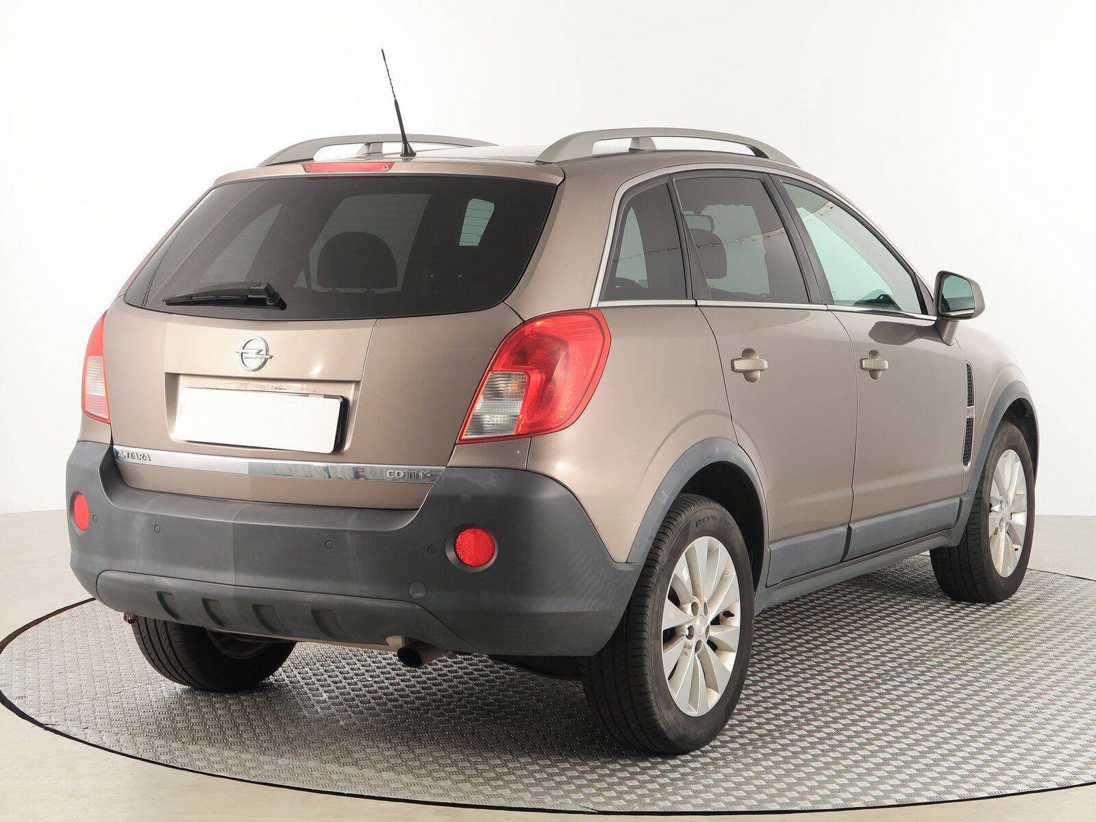 Opel Antara, 2.2 CDTI, 4X4 - fotka 5