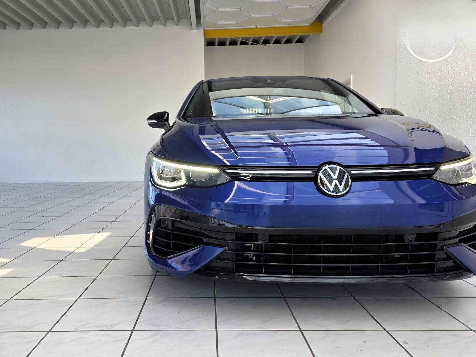 Volkswagen Golf, VIII R 4Motion 235KW - fotka 4