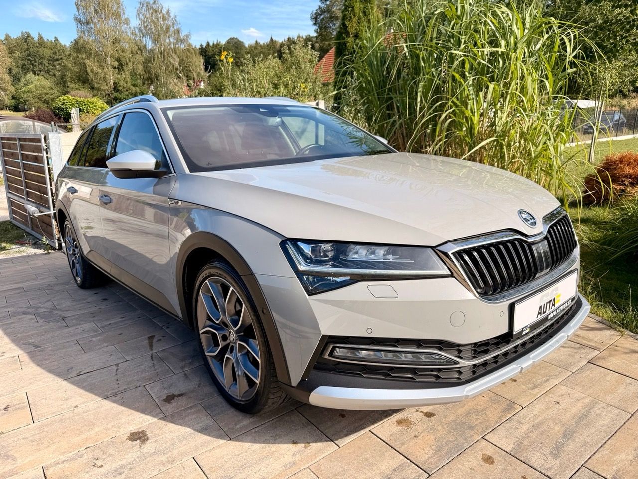 Škoda Superb, Scout 147kw 4x4 DSG ČR|TZ| - fotka 6