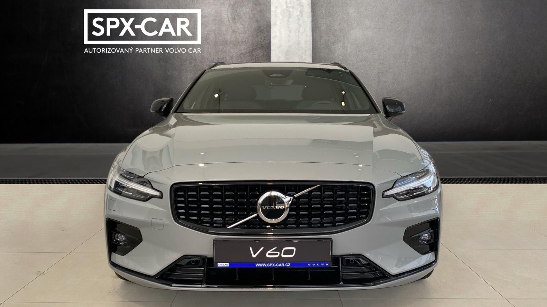 Volvo V60, PLUS DARK, B4, 145+10 kW / 197 - fotka 2