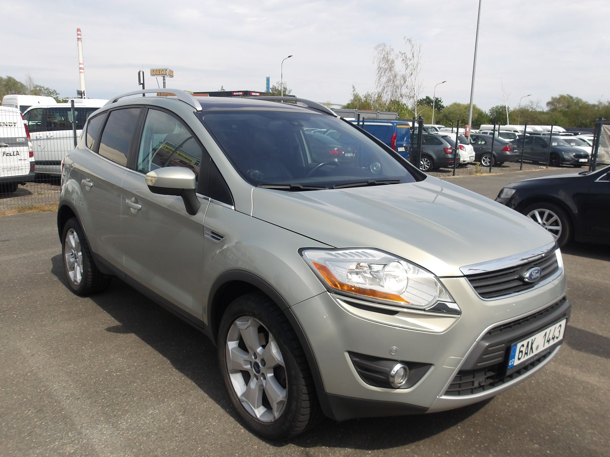 Ford Kuga, 2,0TDCi 100 kW ! TITANIUM ! - fotka 6