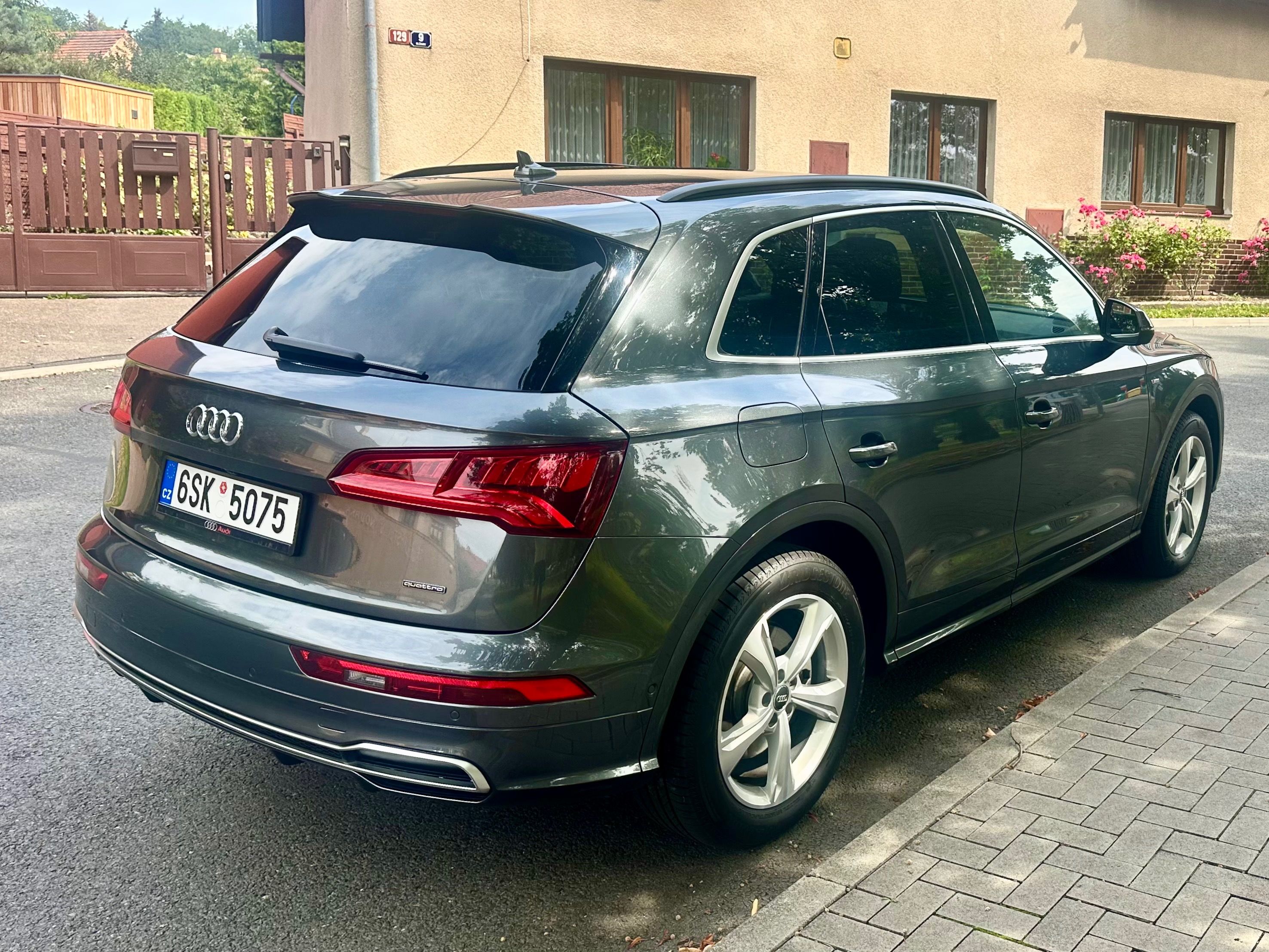 Audi Q5, S-Line 3.0TDi 210kW r 2018 - fotka 4