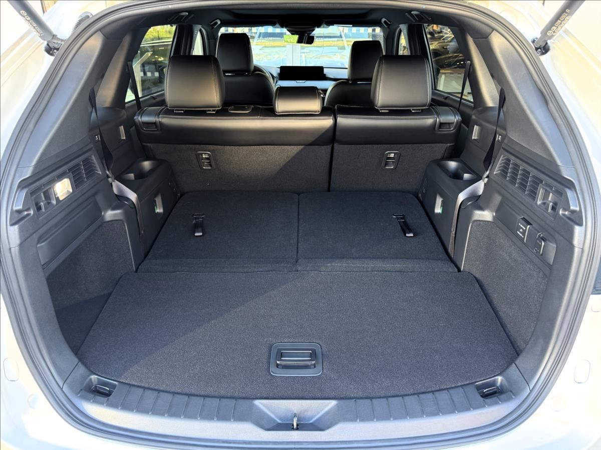 Mazda CX-80, 2,5 PHEV 327ps 8AT AWD Homura+ - fotka 5
