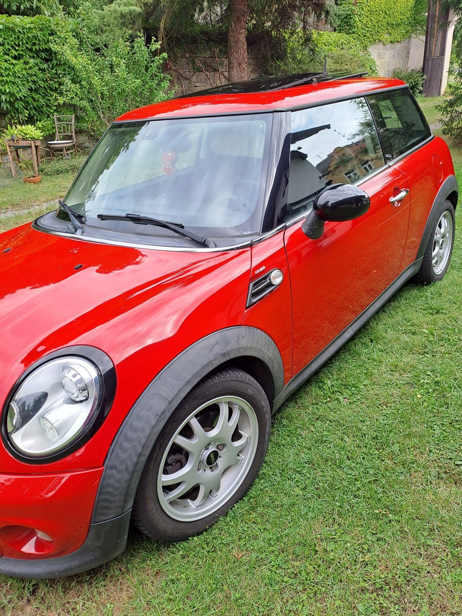 Mini Cooper, 1598 cm  90 KW - fotka 4