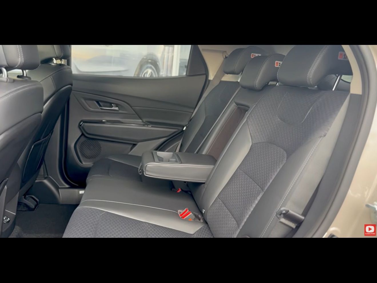 KGM Korando, Elegant FWD A6 - fotka 4