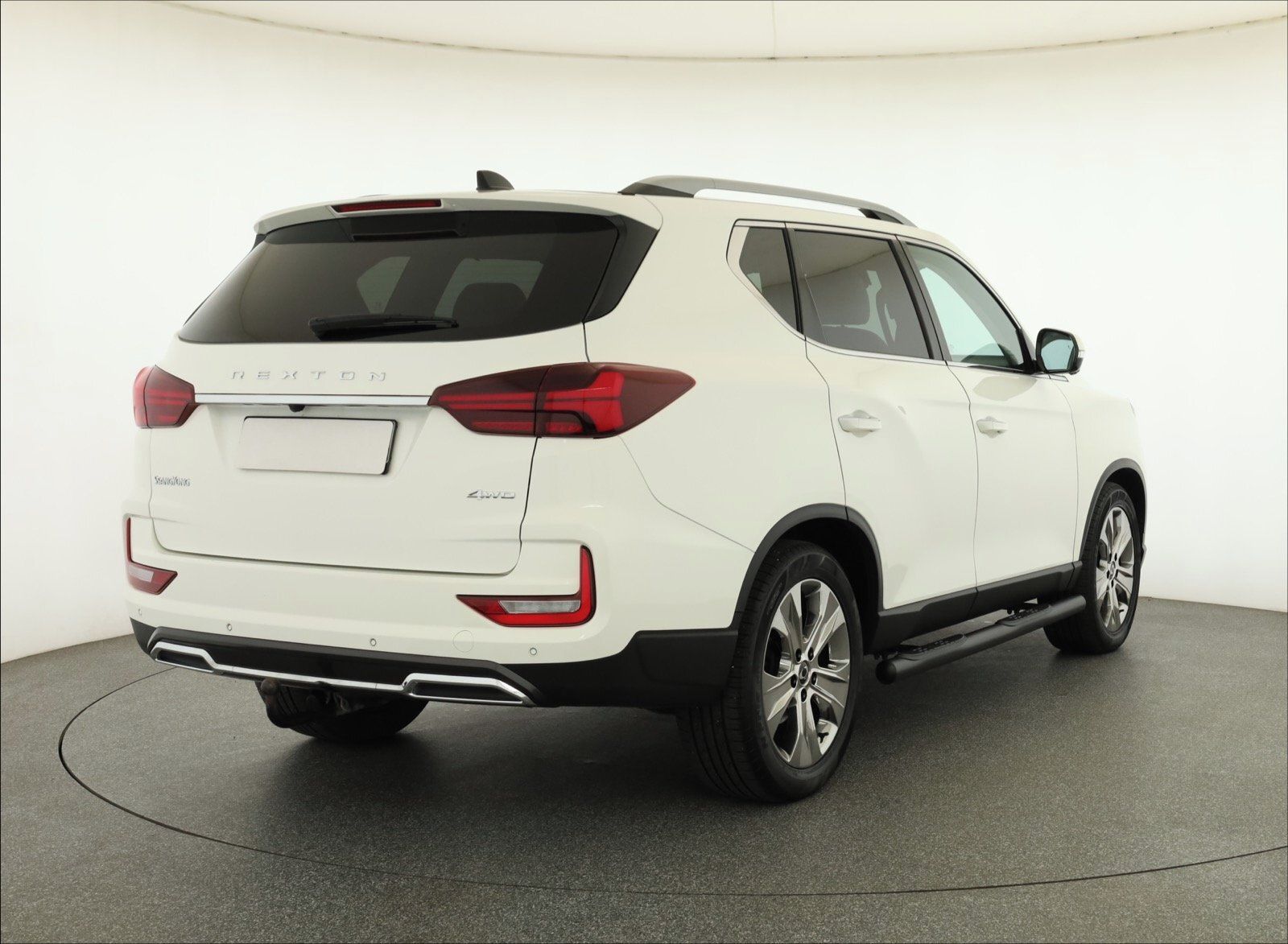 SsangYong Rexton, 2.2 Diesel, 4X4, Automat, ČR - fotka 5