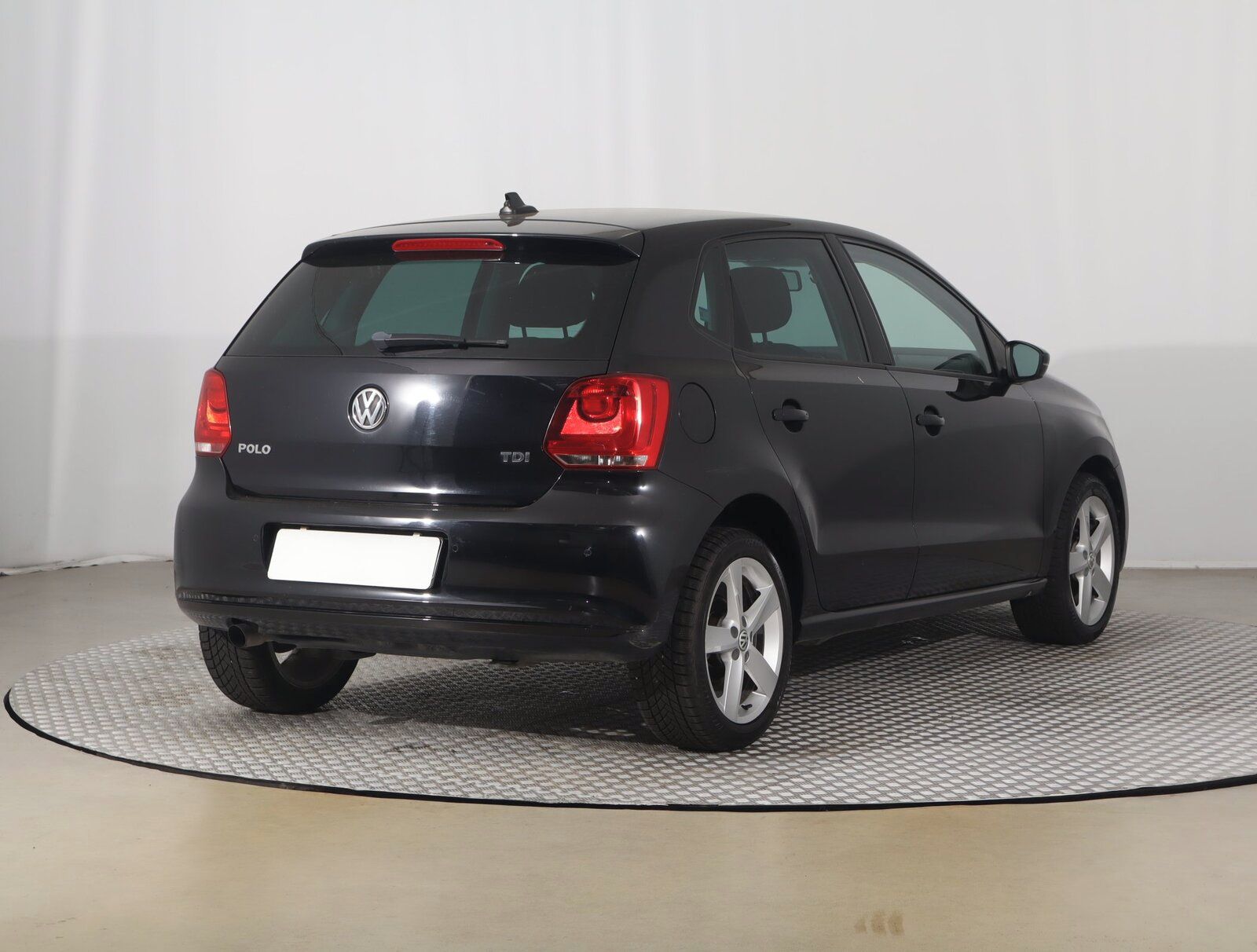 Volkswagen Polo, 1.6 TDI, Automat - fotka 5