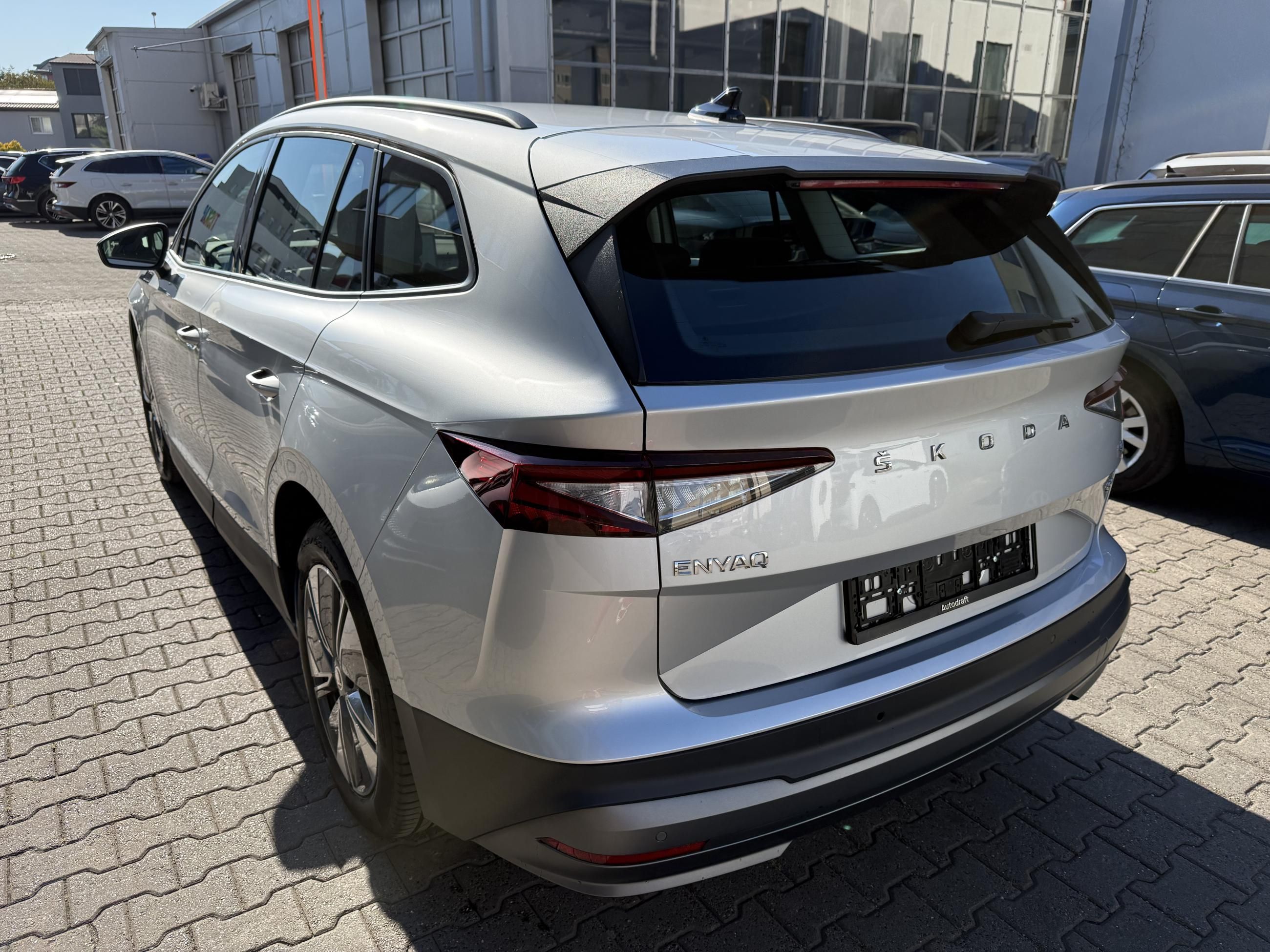 Škoda Enyaq iV, iV 60 132kW / ALU 19'' - fotka 4