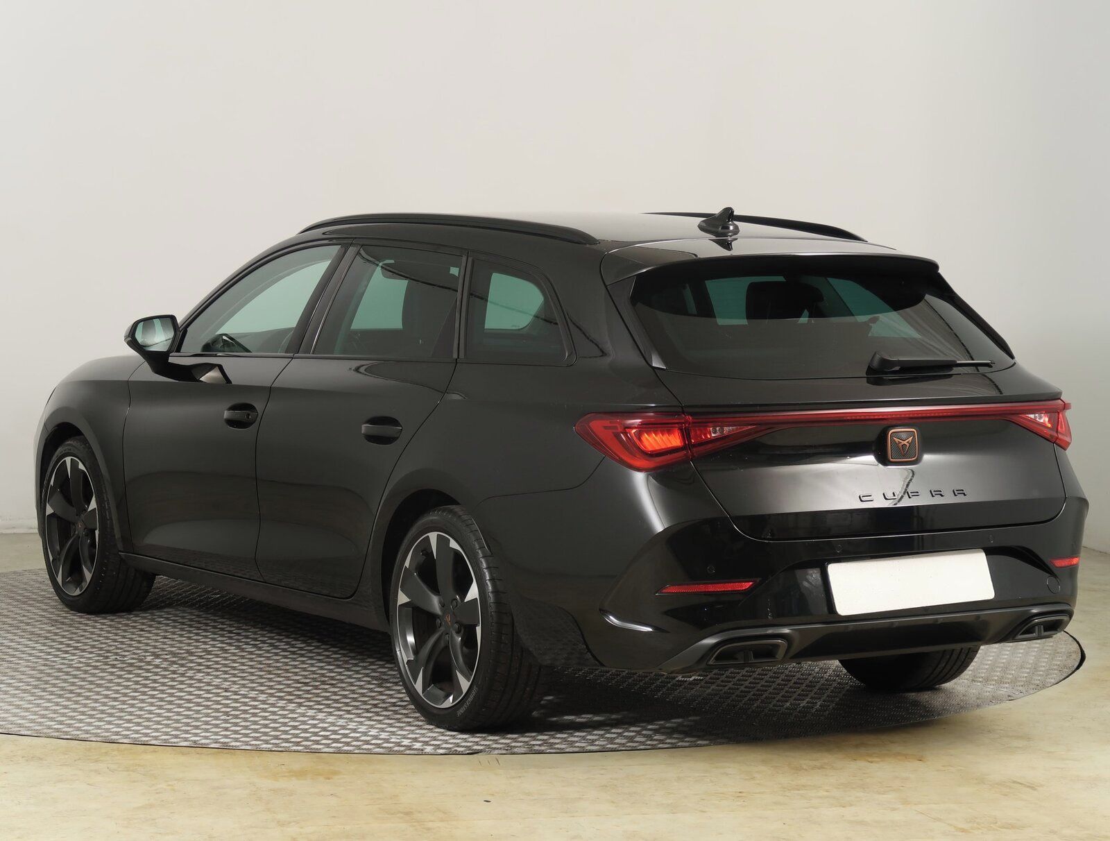 Cupra Leon, 1.5 TSI, Serv.kniha, Kůže - fotka 4