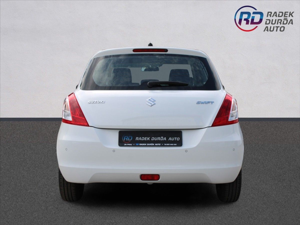 Suzuki Swift, 1,2 i  ČR,1.MAJ,AUTOMAT,69TKM - fotka 6