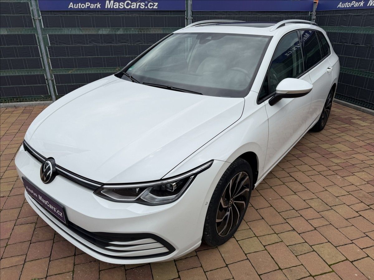 Volkswagen Golf, VIII 2.0 TDI Life Matrix/Panor - fotka 4