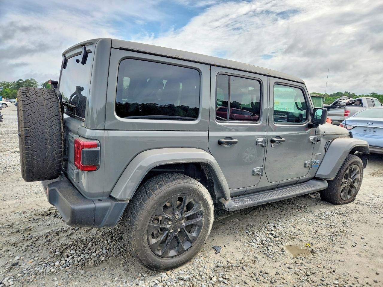 Jeep Wrangler, Auto na cestě - fotka 3