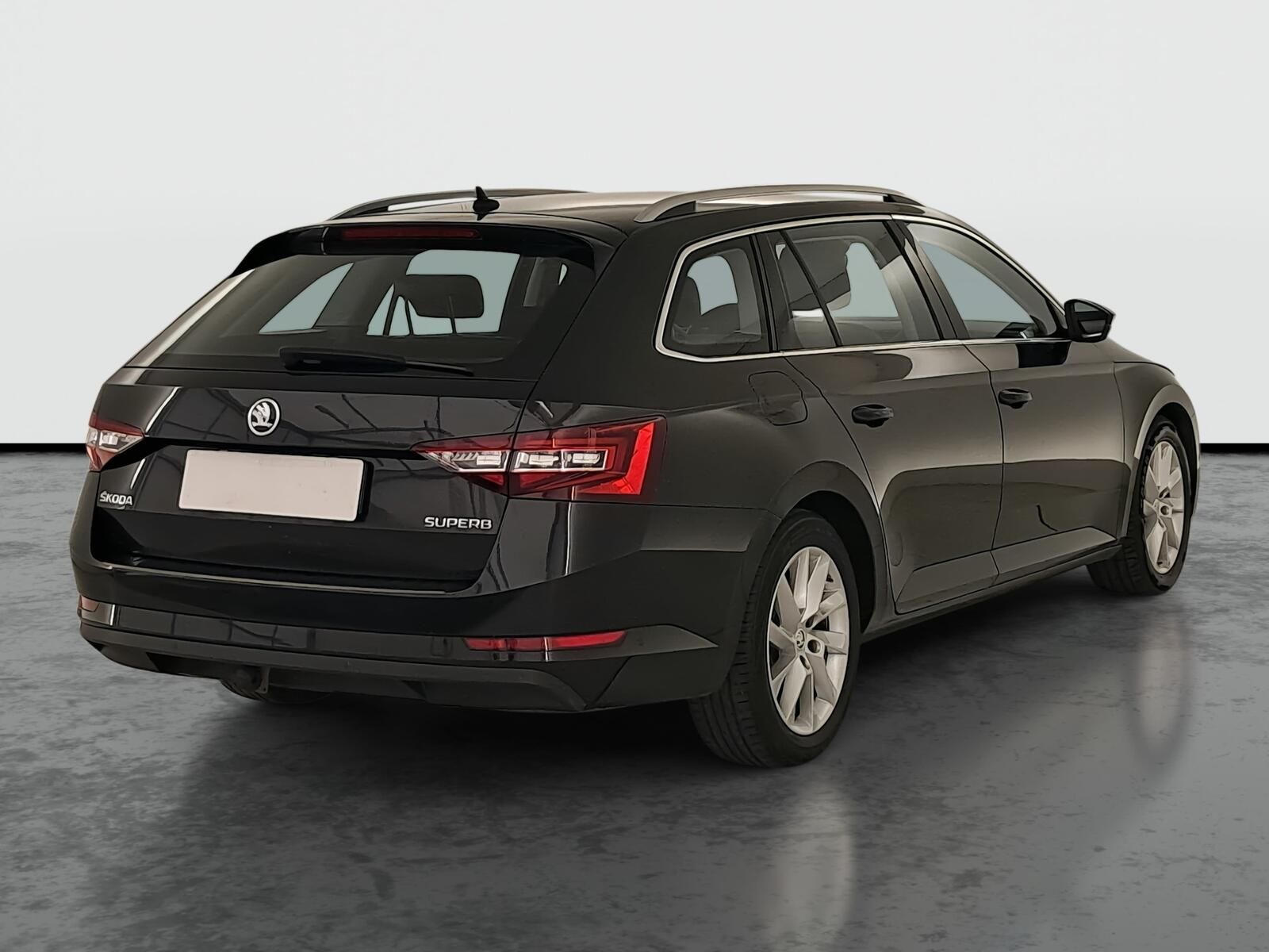 Škoda Superb, 2.0 TDI, Style Plus, Automat - fotka 5