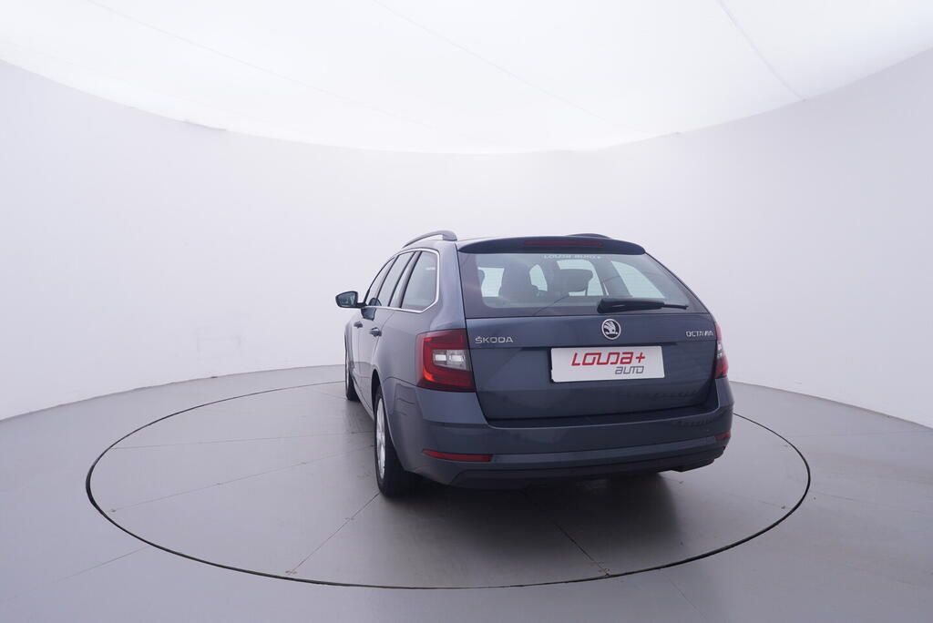 Škoda Octavia, Style 1.6 TDI 85 kW - fotka 4