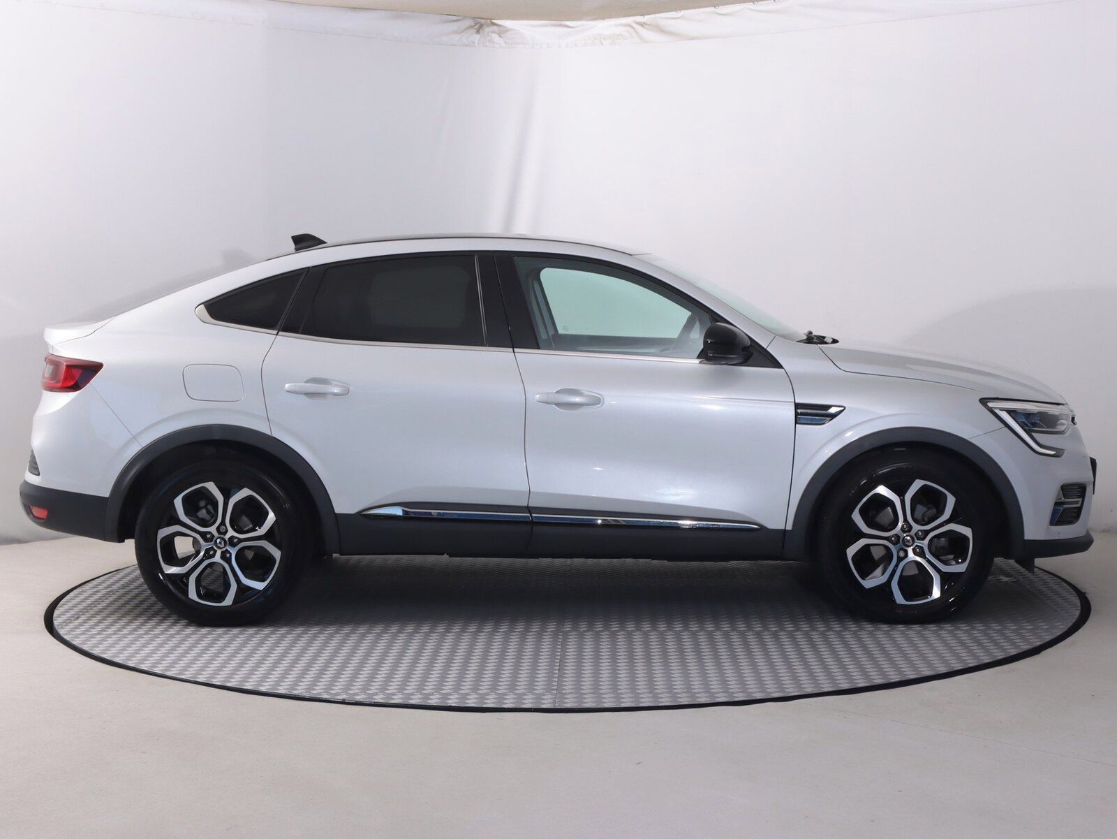 Renault Arkana, E-Tech, Automat, Serv.kniha - fotka 6