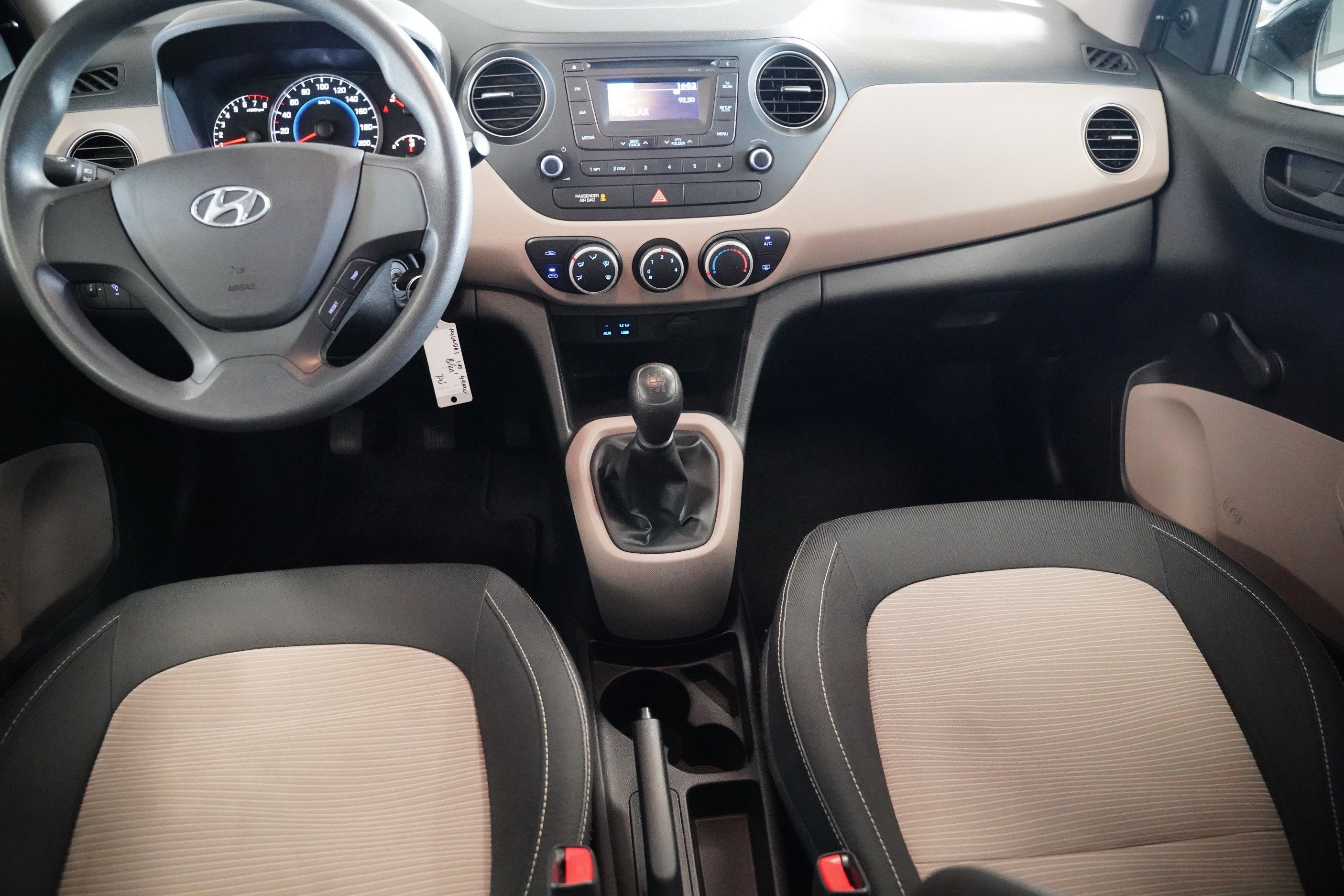 Hyundai i10, 1.0i 49kW Classic - fotka 6