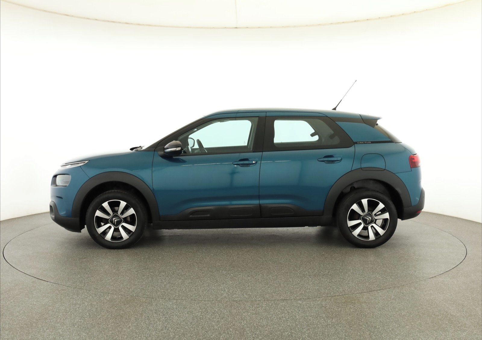 Citroën C4 Cactus, 1.2 PureTech, Serv.kniha - fotka 3