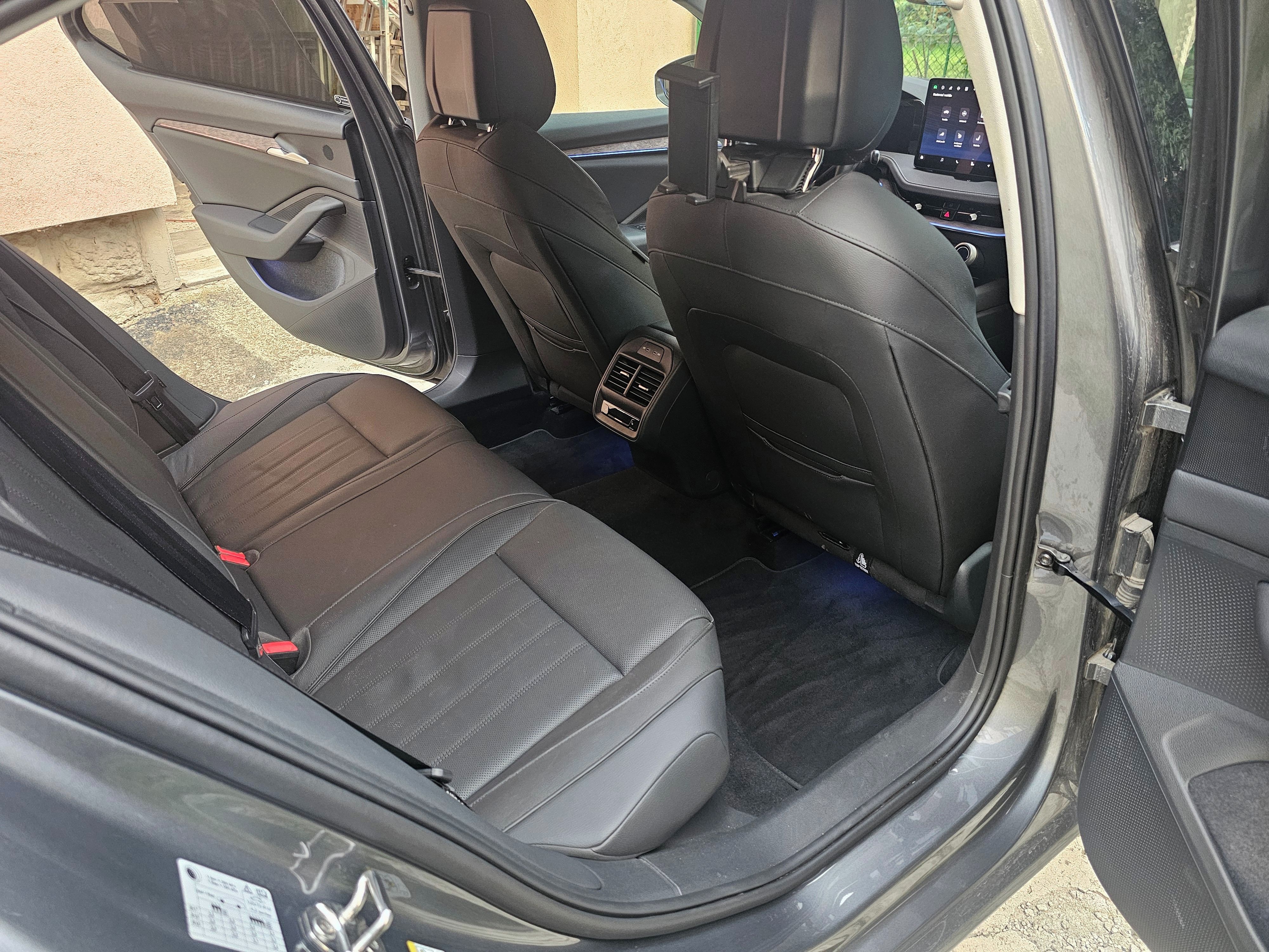 Škoda Superb, Škoda Superb 2.0 195 kW L&K - fotka 5